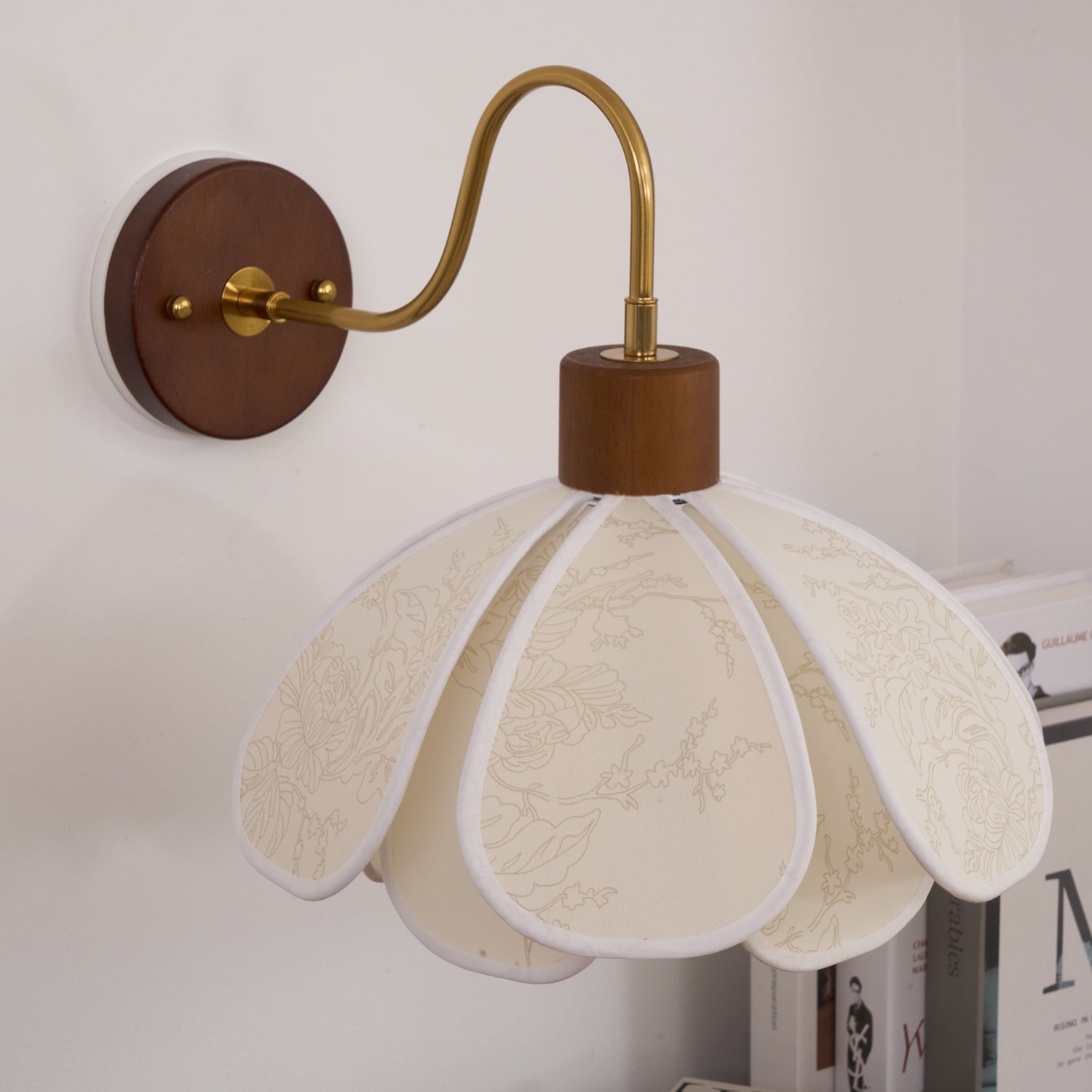 Forali Flower Wall Light