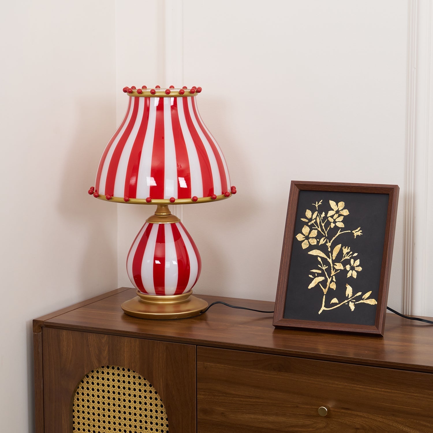 Filnaro Table Lamp
