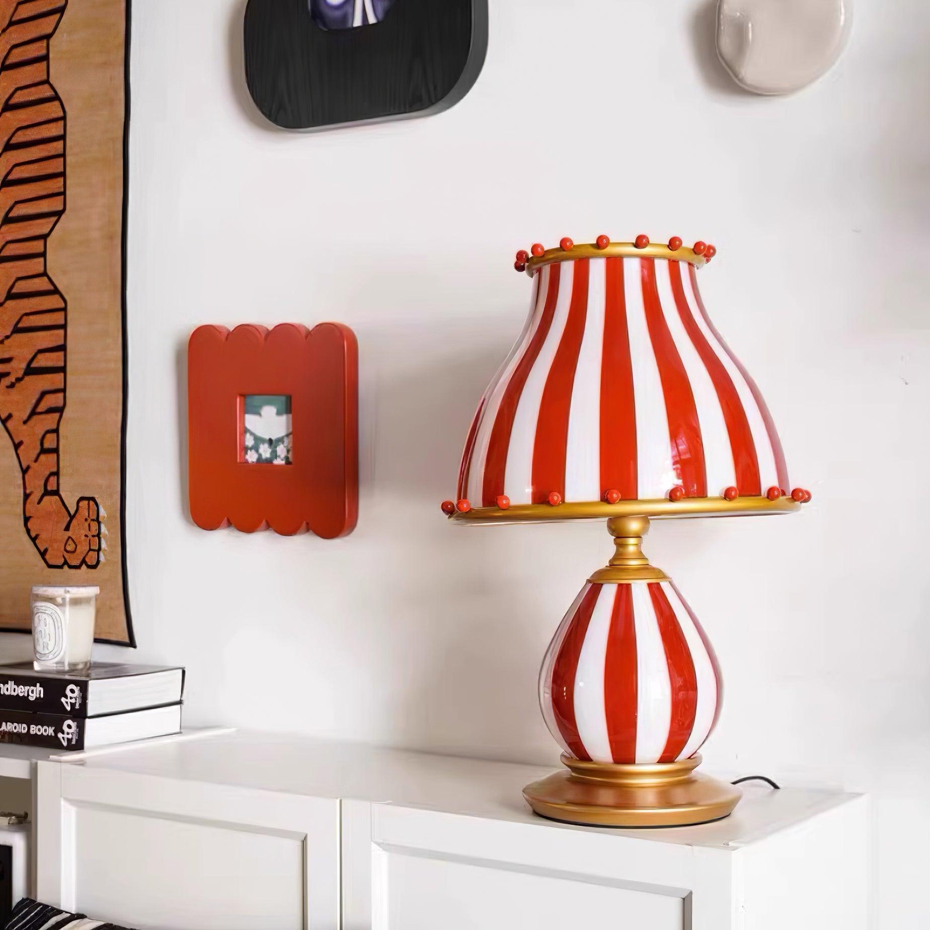 Filnaro Table Lamp