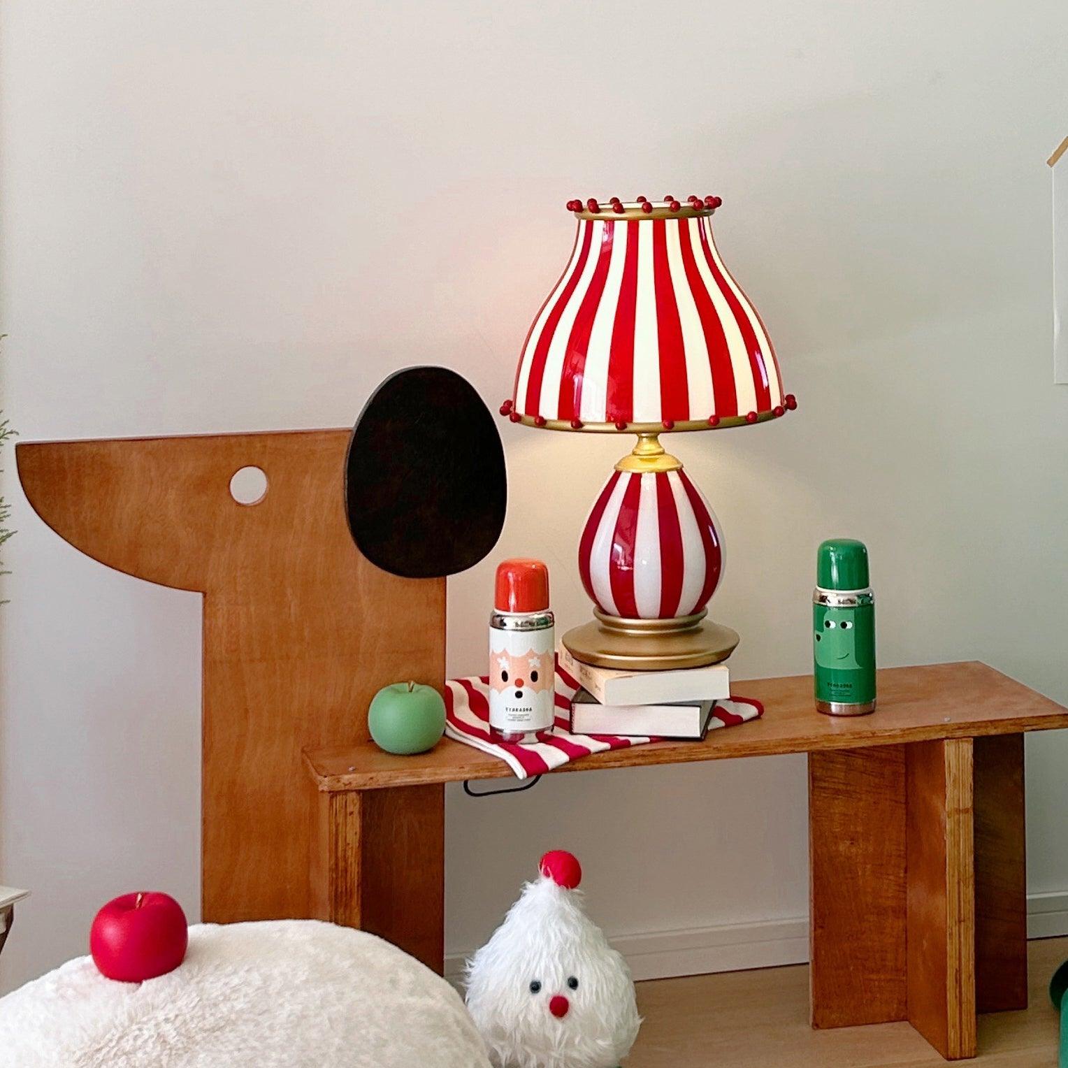 Filnaro Table Lamp