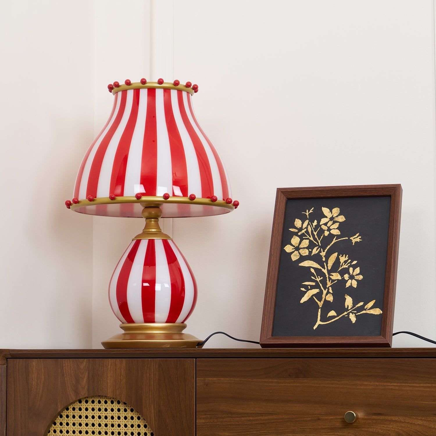 Filnaro Table Lamp