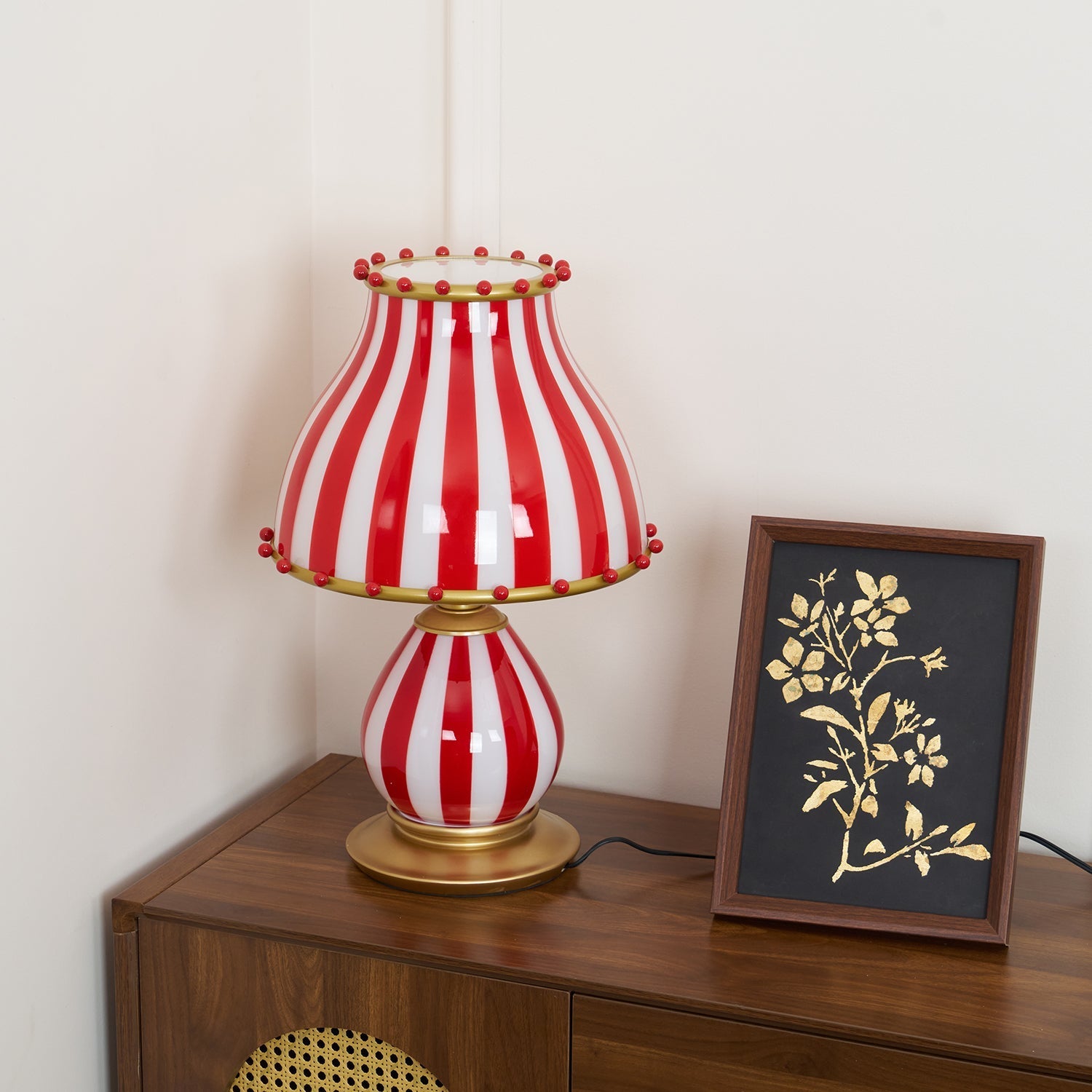 Filnaro Table Lamp