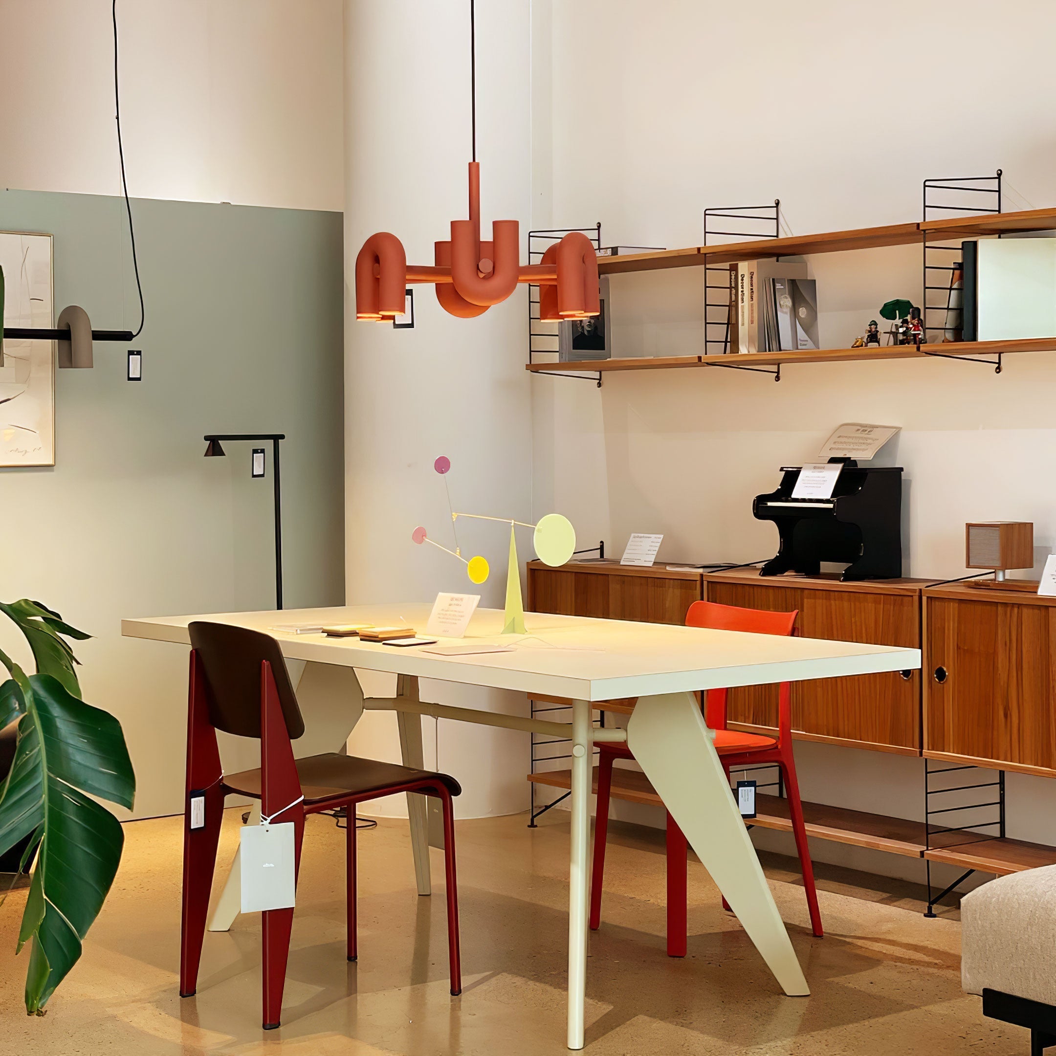 Avenmont Modern Chandelier