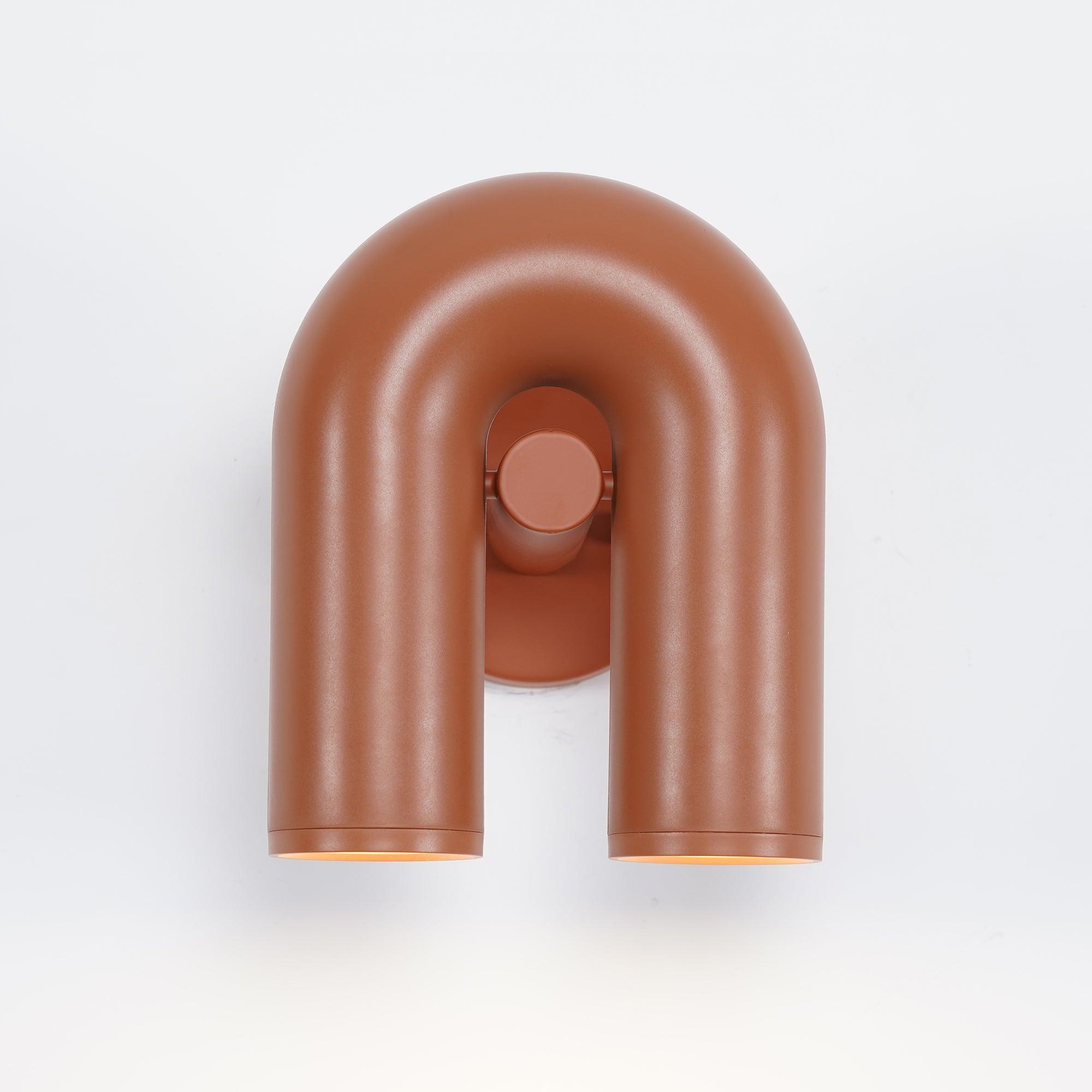 Kuben Wall Light
