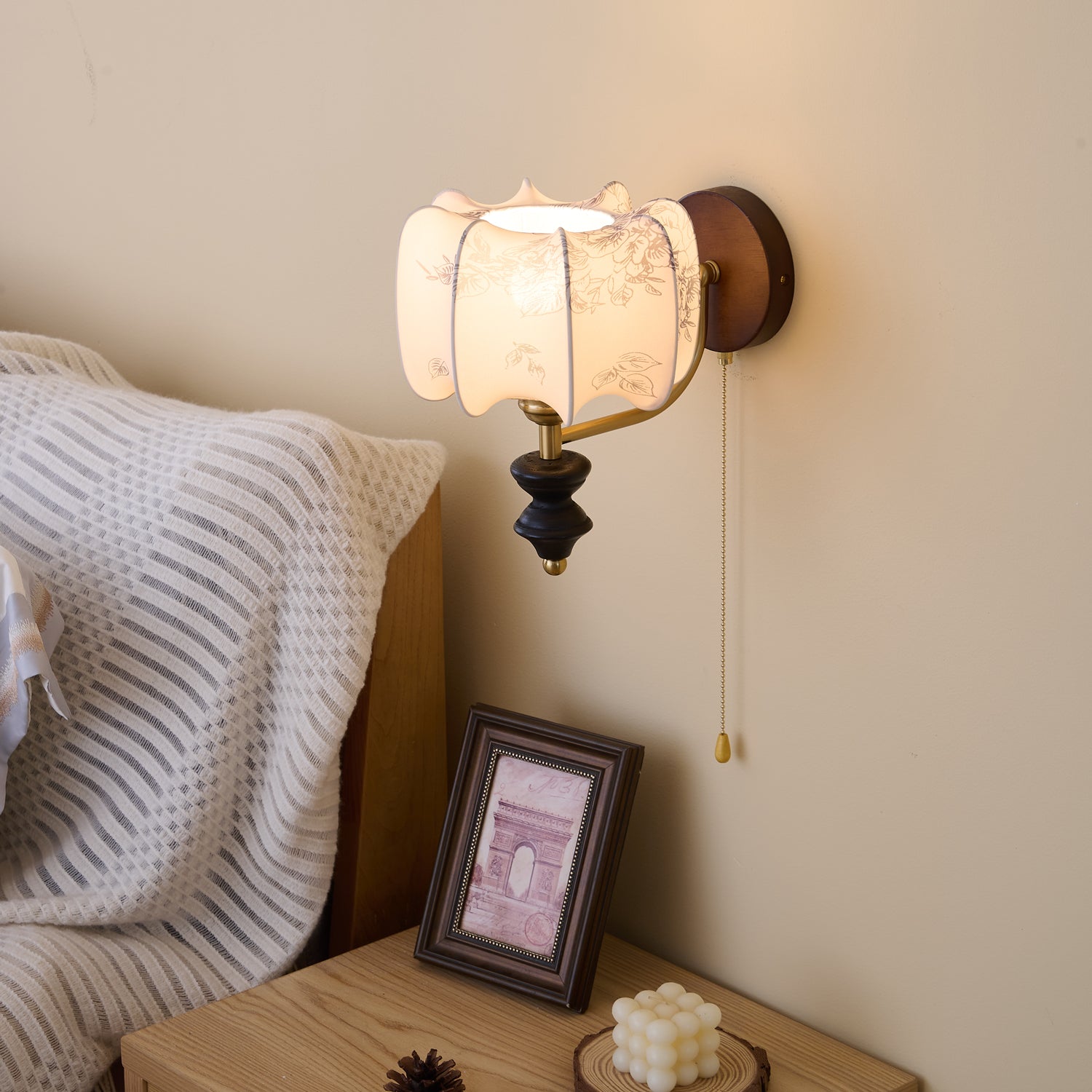 Claredo Wall Light