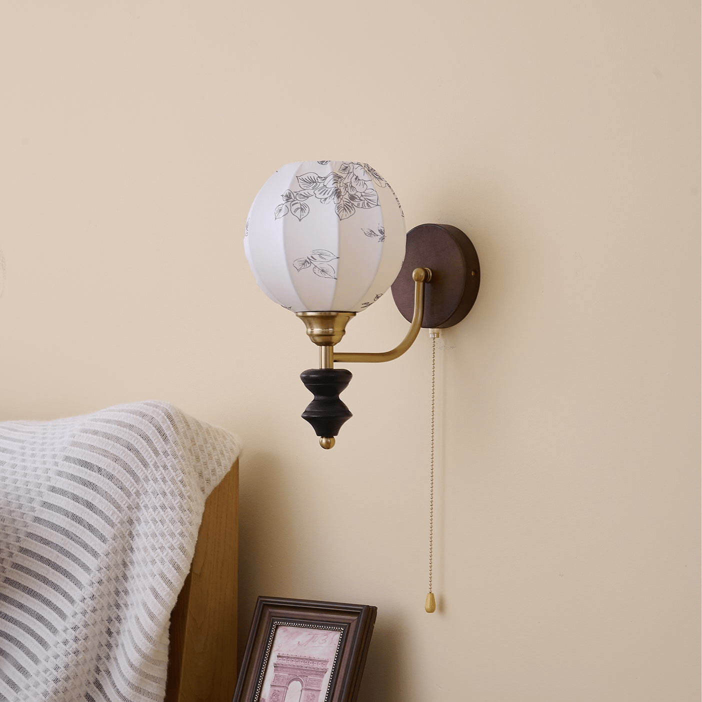Claredo Wall Light