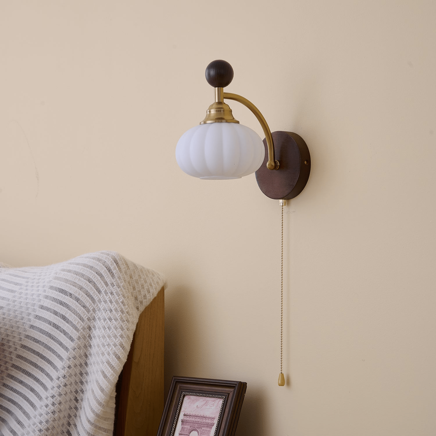 Claredo Wall Light