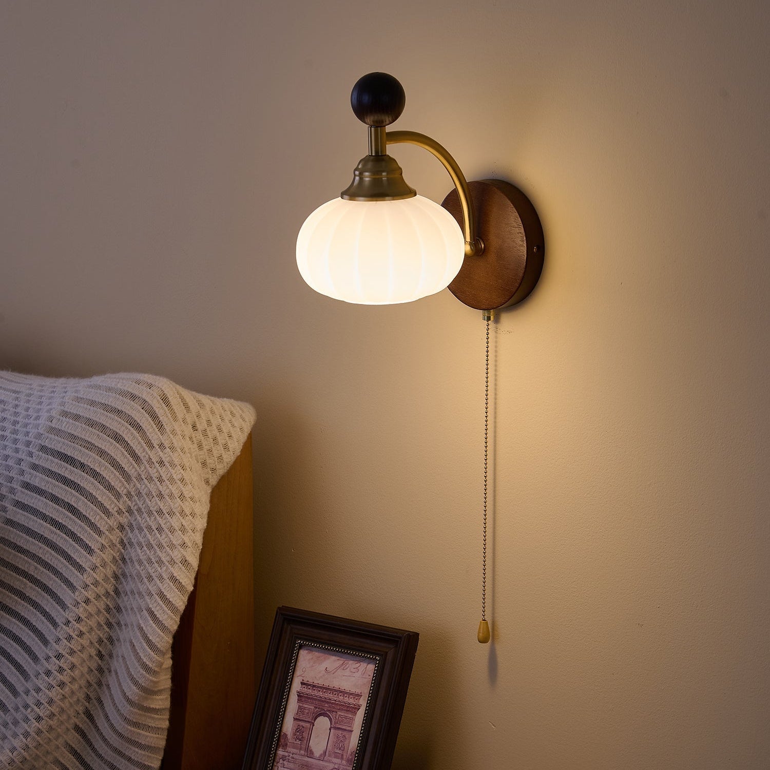 Claredo Wall Light