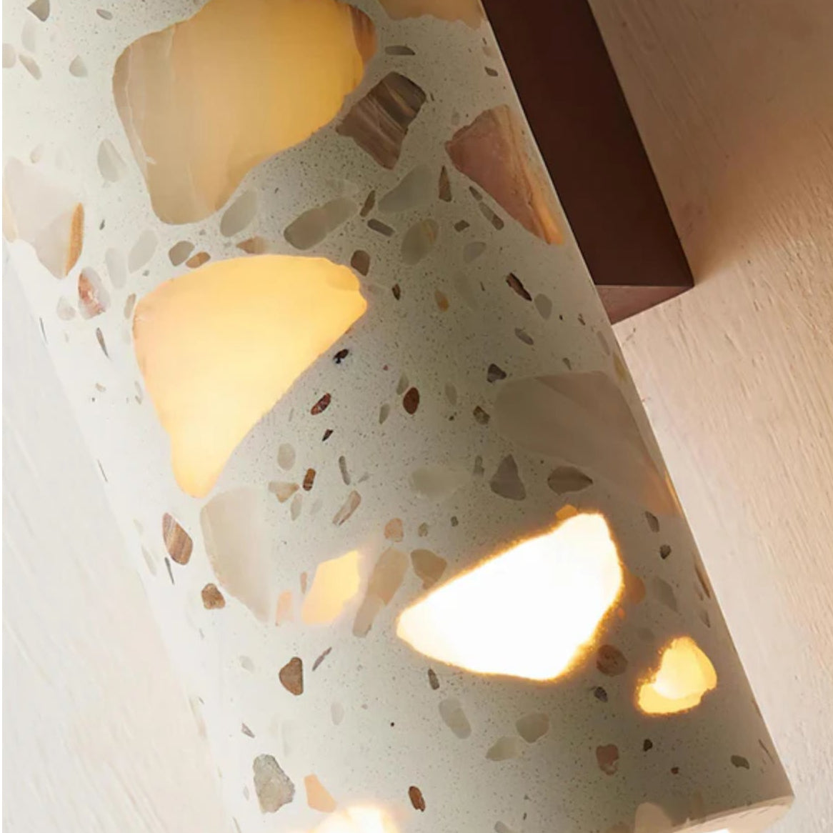 Cliza Wall Light