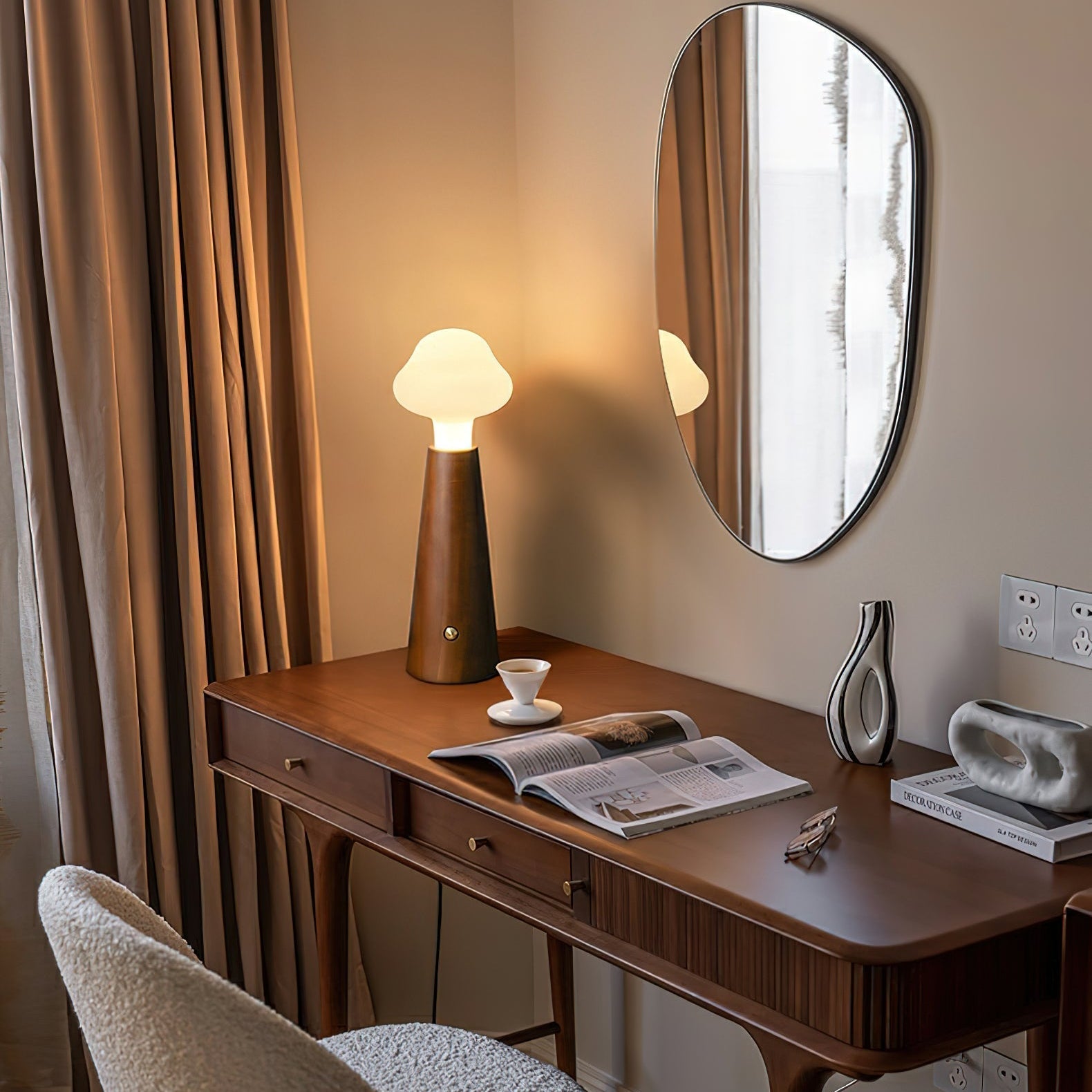 Mooshy Wooden Table Lamp