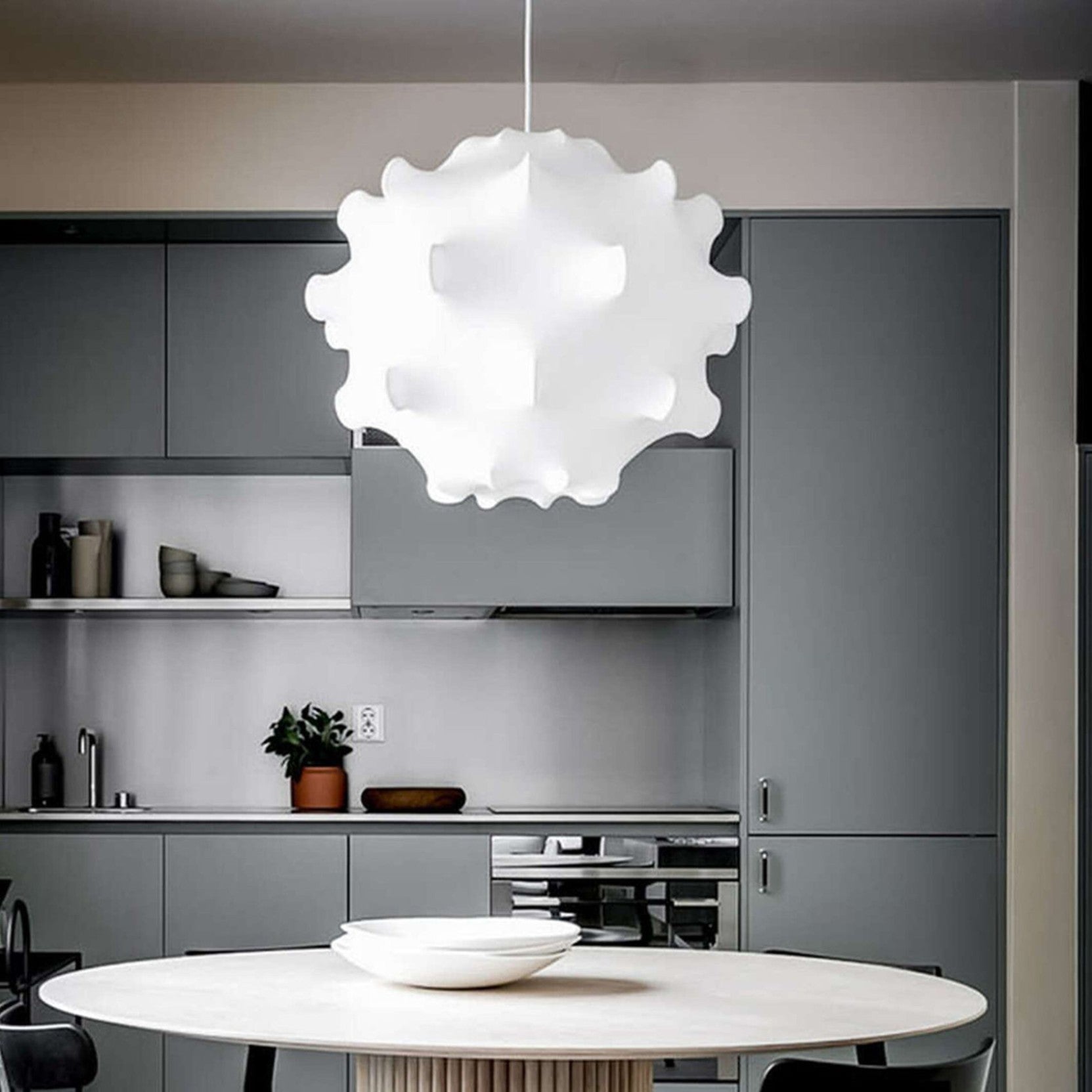 Cosconis Pendant Light