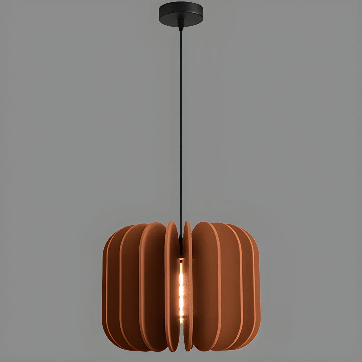 Skavo Pendant Light