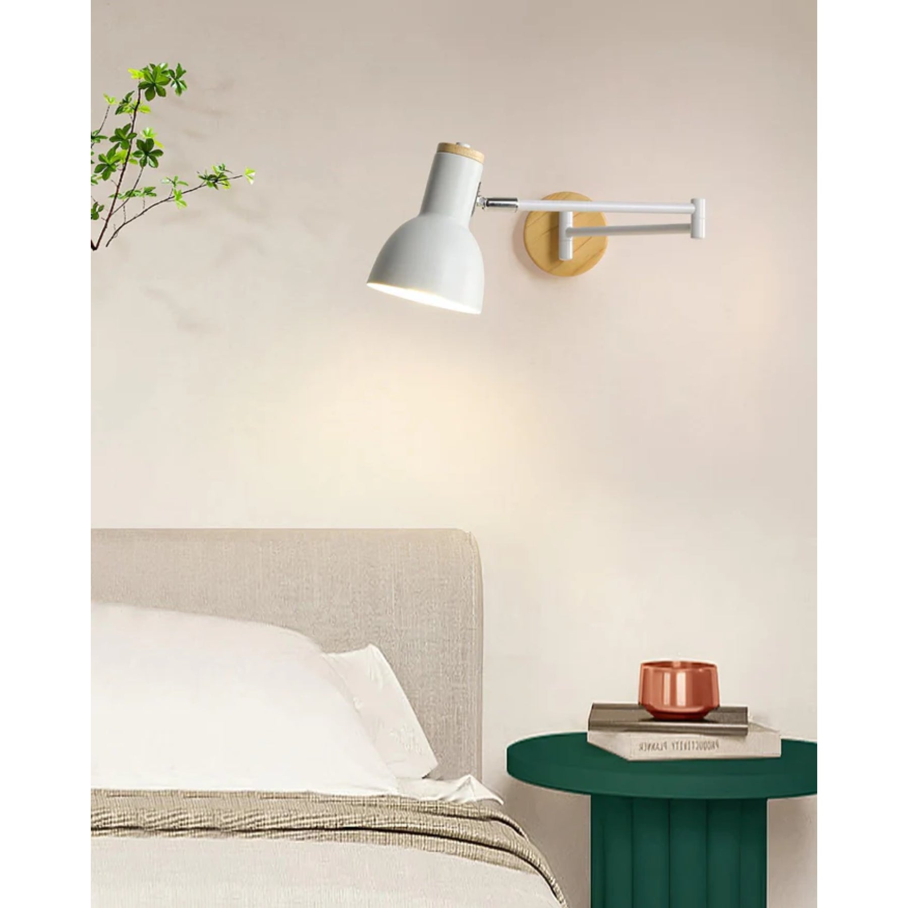 Fenovian Wall Light