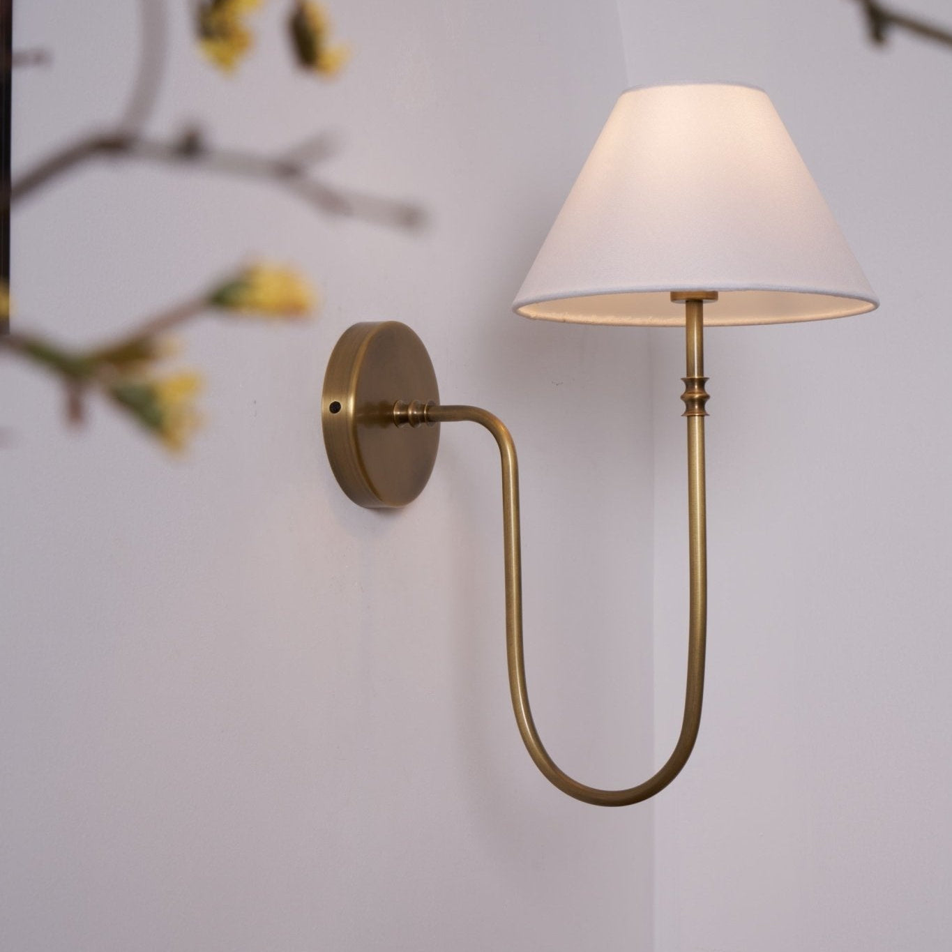 Dellon Wall Light