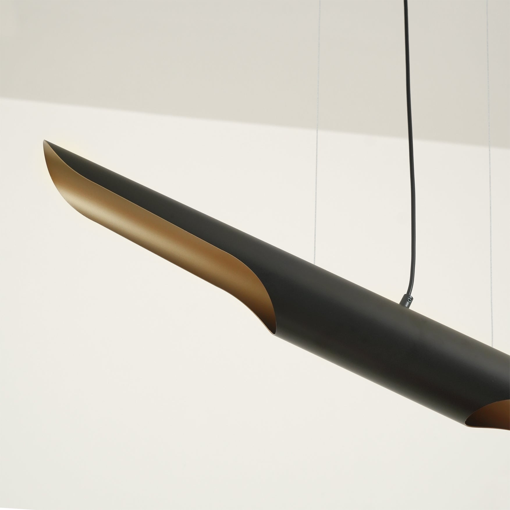 Tarivo Pendant Light