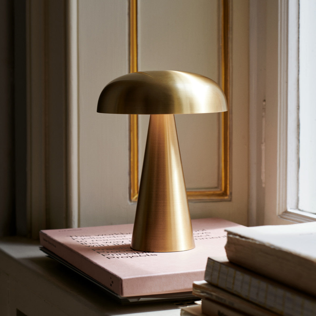 Valiro Mushroom Table Lamp