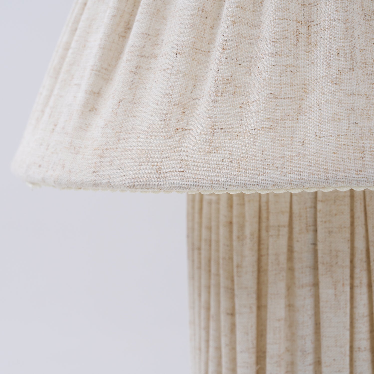 Avendeno Retro Table Lamp