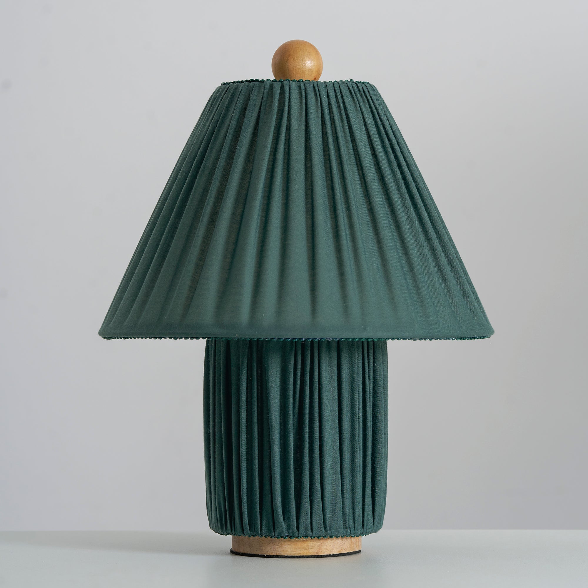 Avendeno Retro Table Lamp