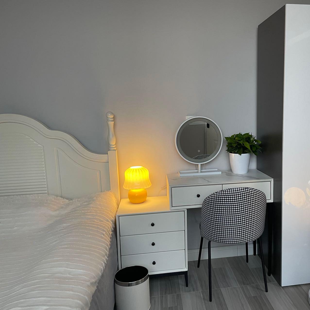 Cosmy Mushroom Table Lamp