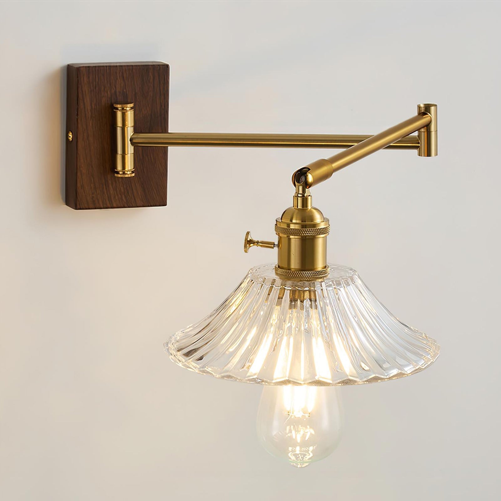 Celeve Wall Light