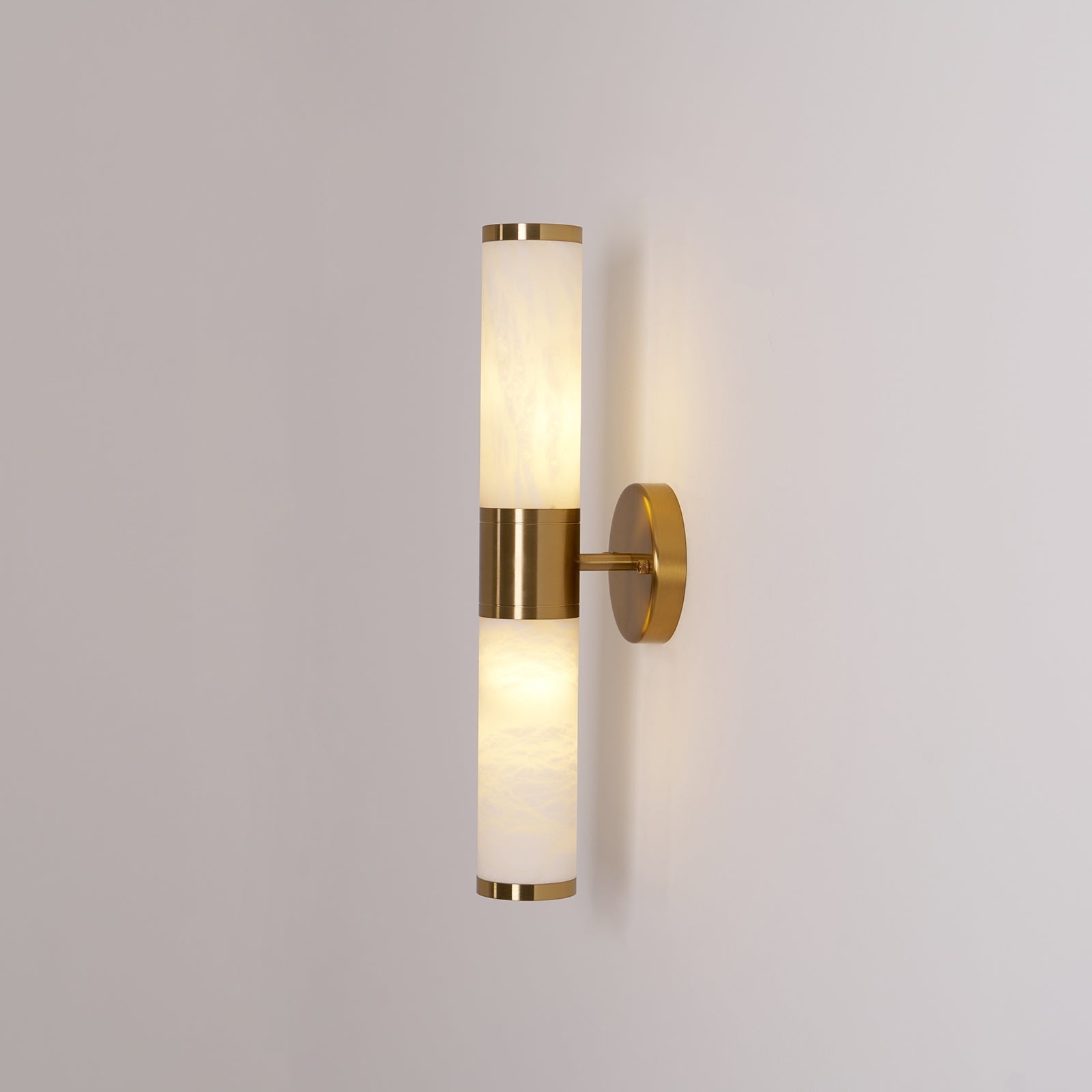 Tanzelo Alabaster Wall Light