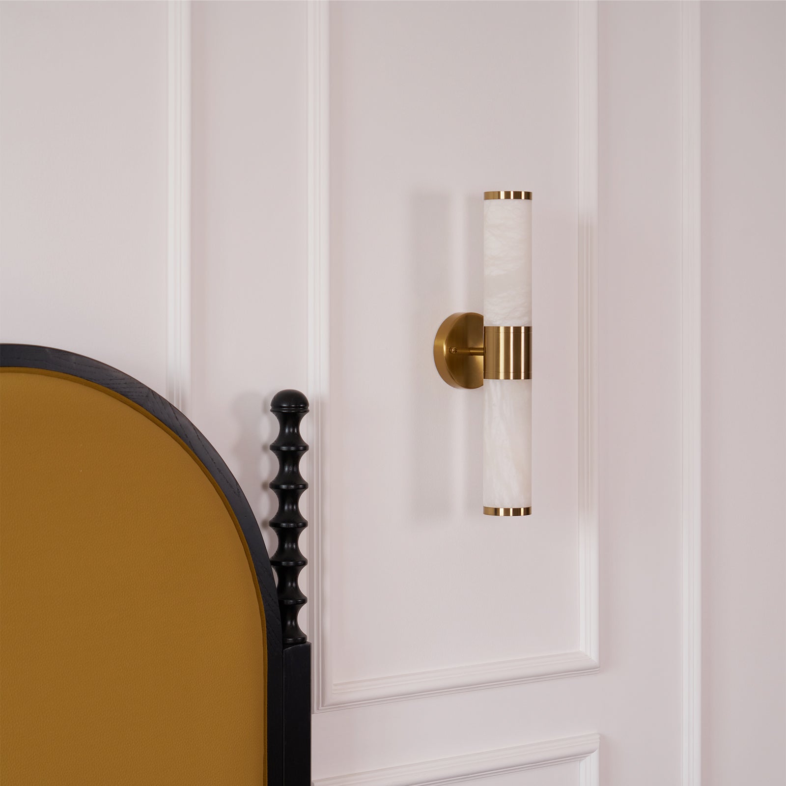 Tanzelo Alabaster Wall Light
