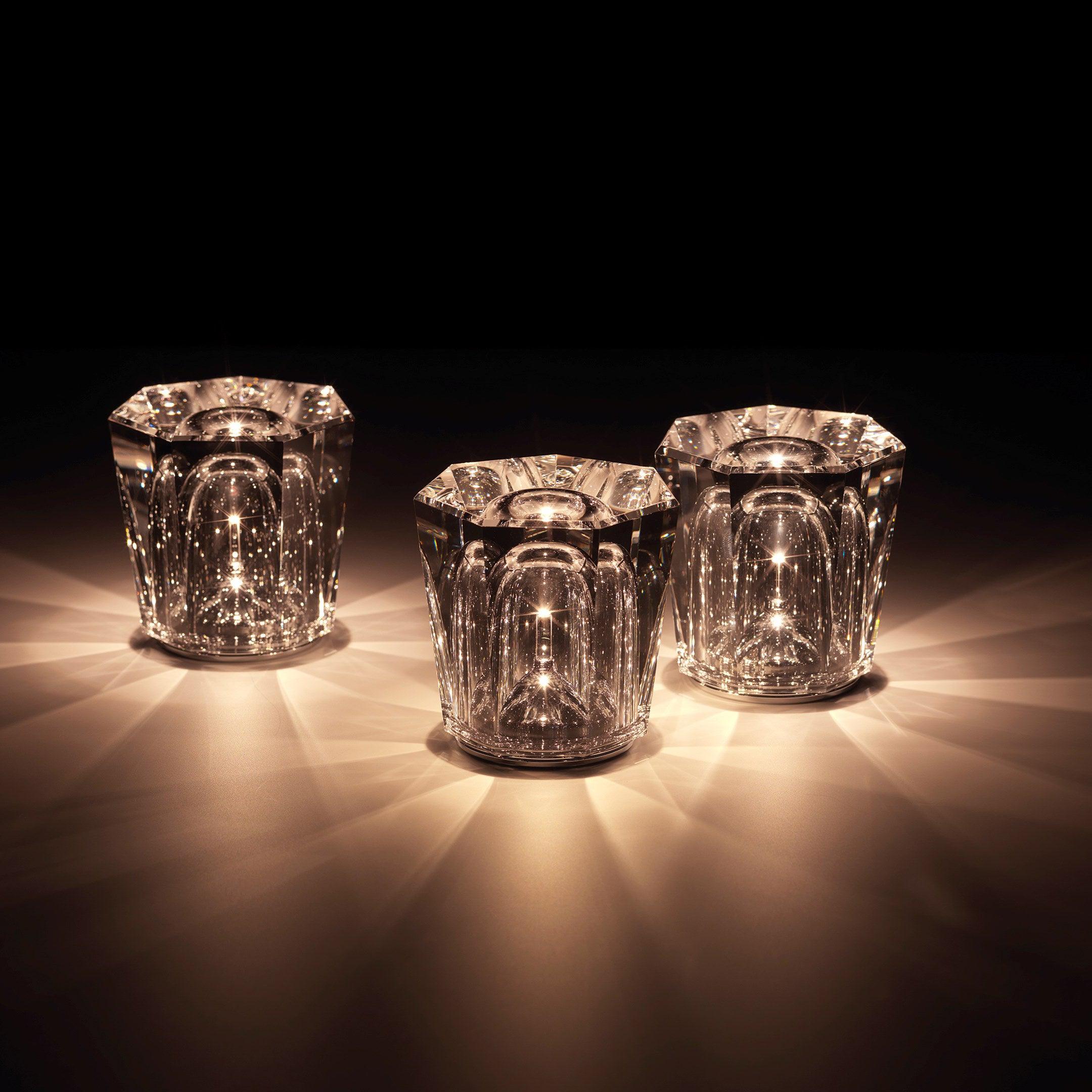 Quinvele Table Lamp