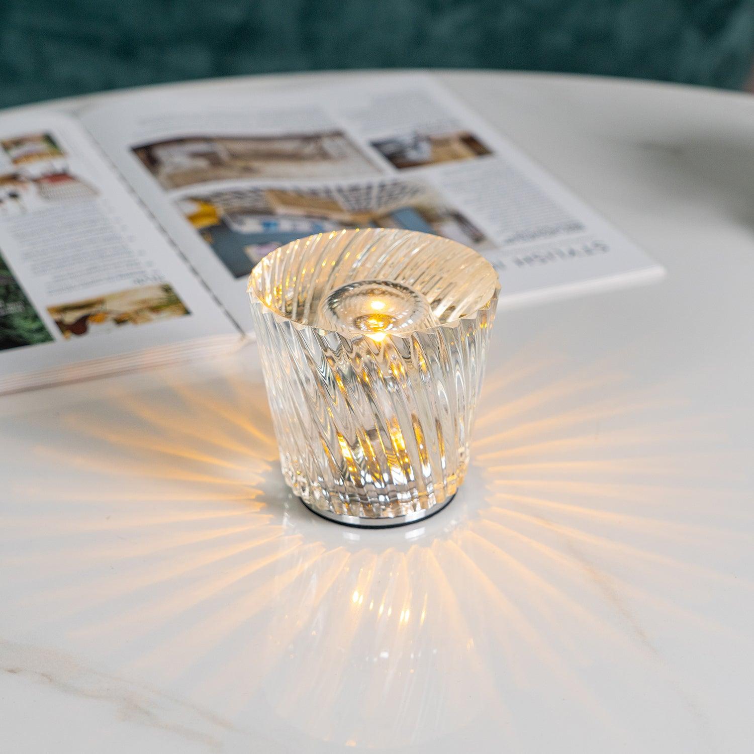 Quinvele Table Lamp