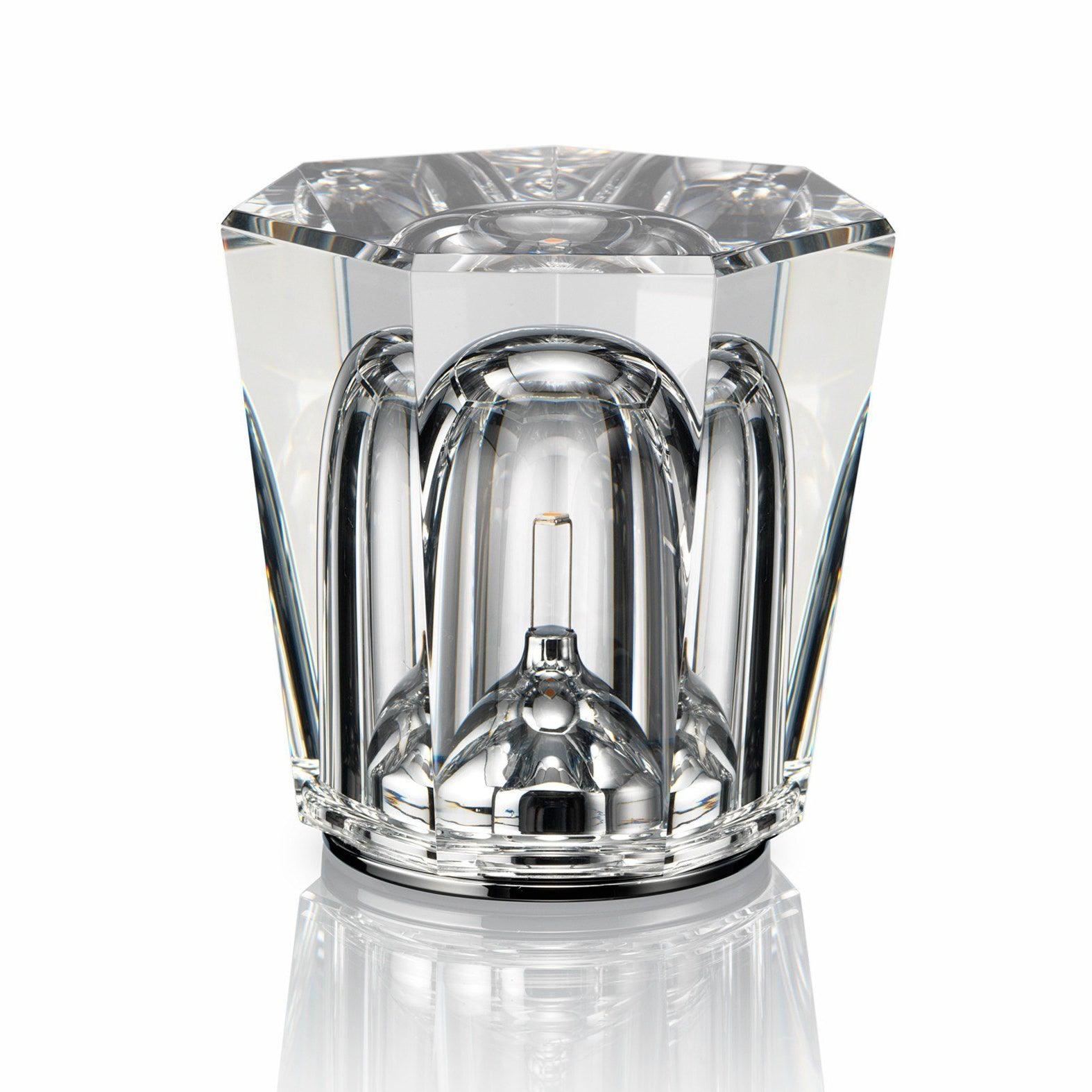 Quinvele Table Lamp