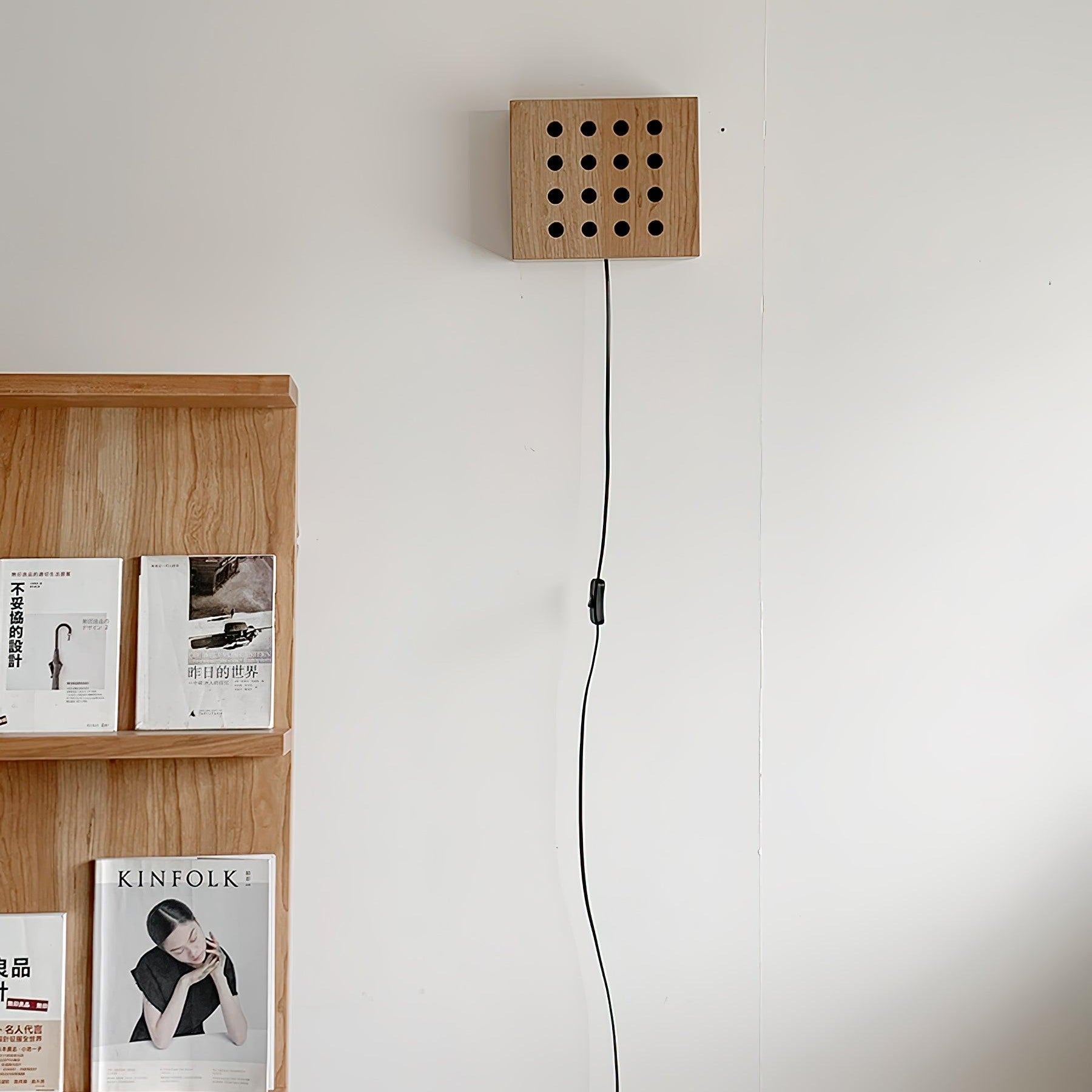 Selmo Wooden Wall Light