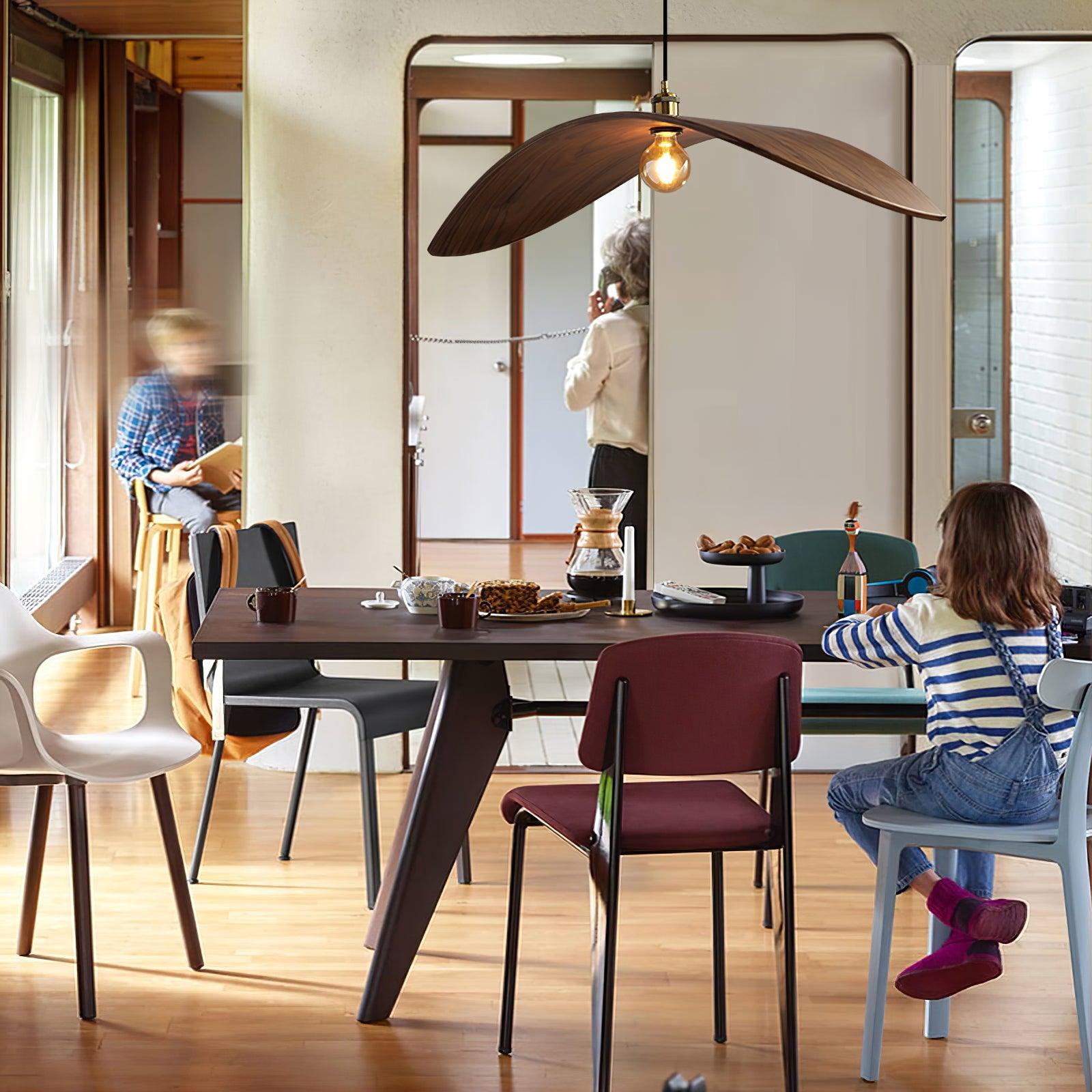 Curved Wood Design Pendant Light