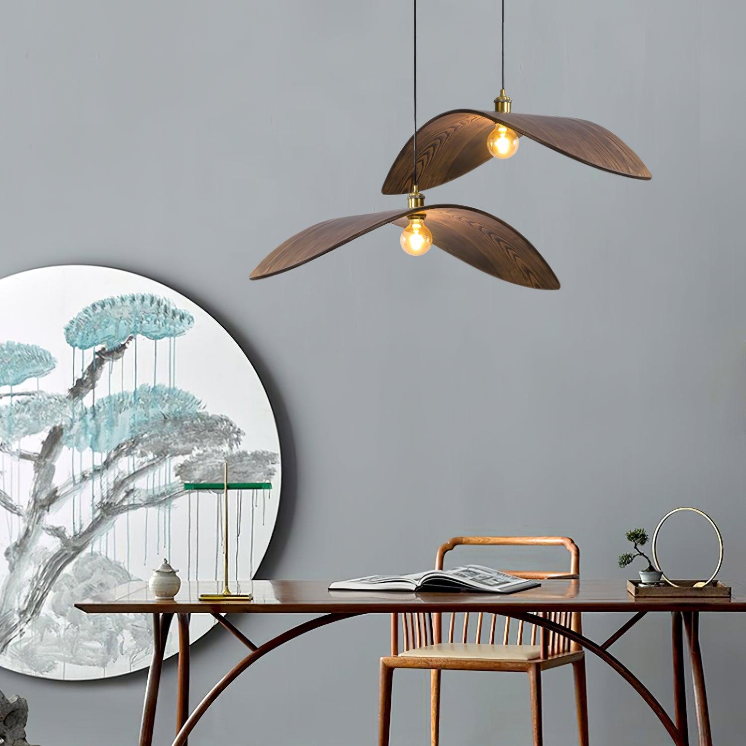 Curved Wood Design Pendant Light