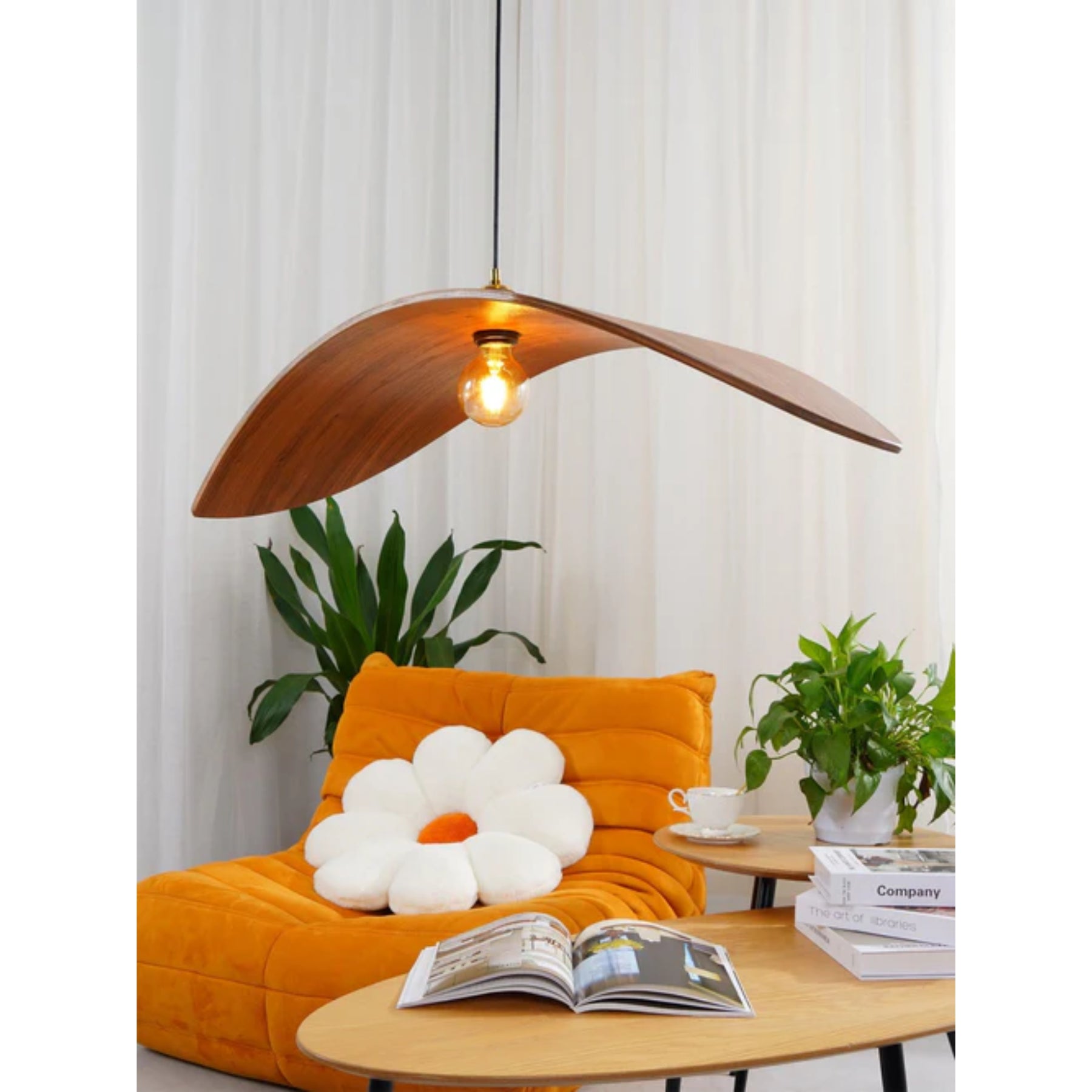 Curved Wood Design Pendant Light