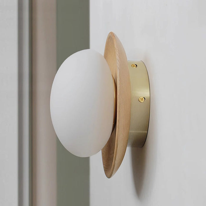 Ozon Wooden Wall Light