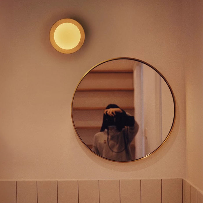 Ozon Wooden Wall Light