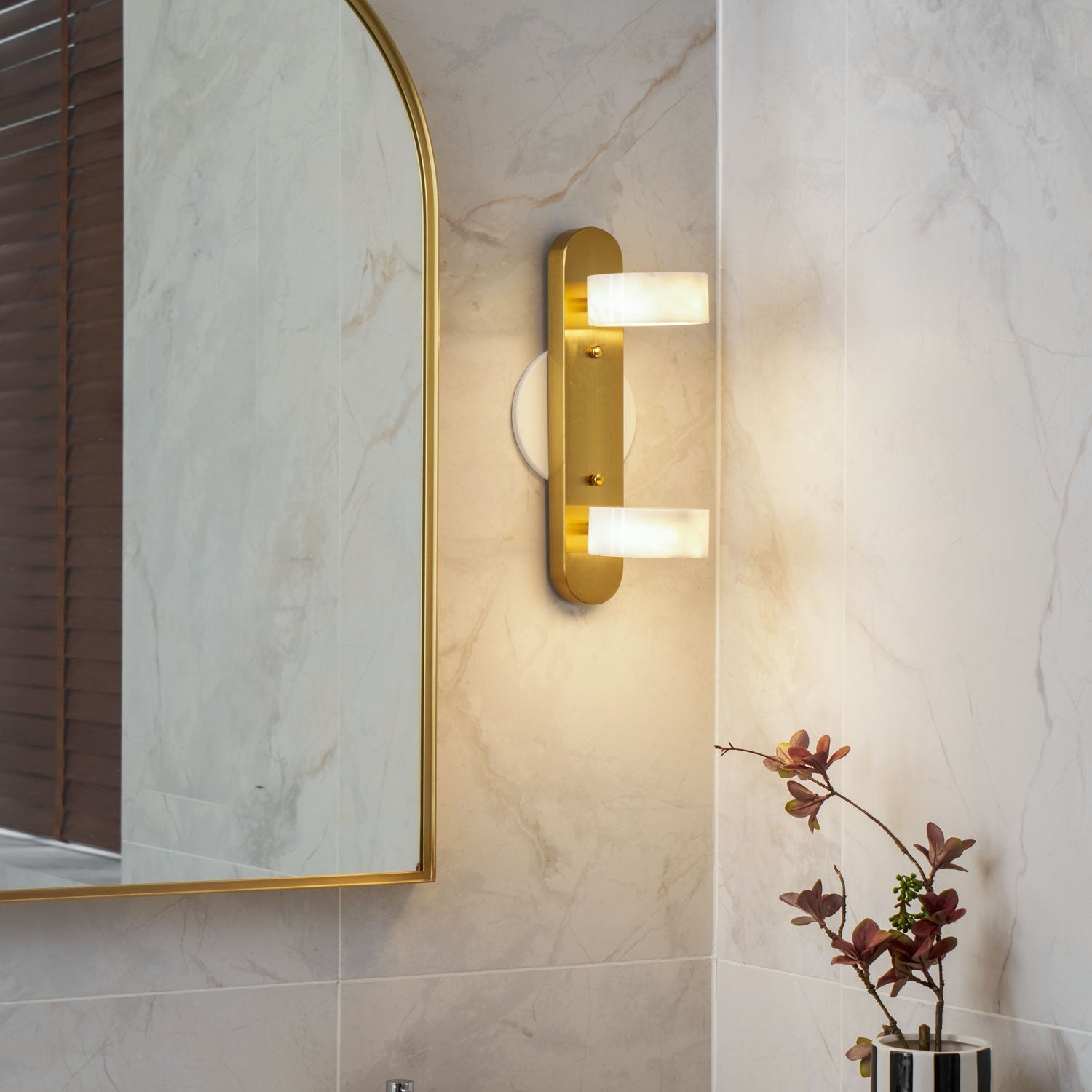 Meo Vamisy Wall Light