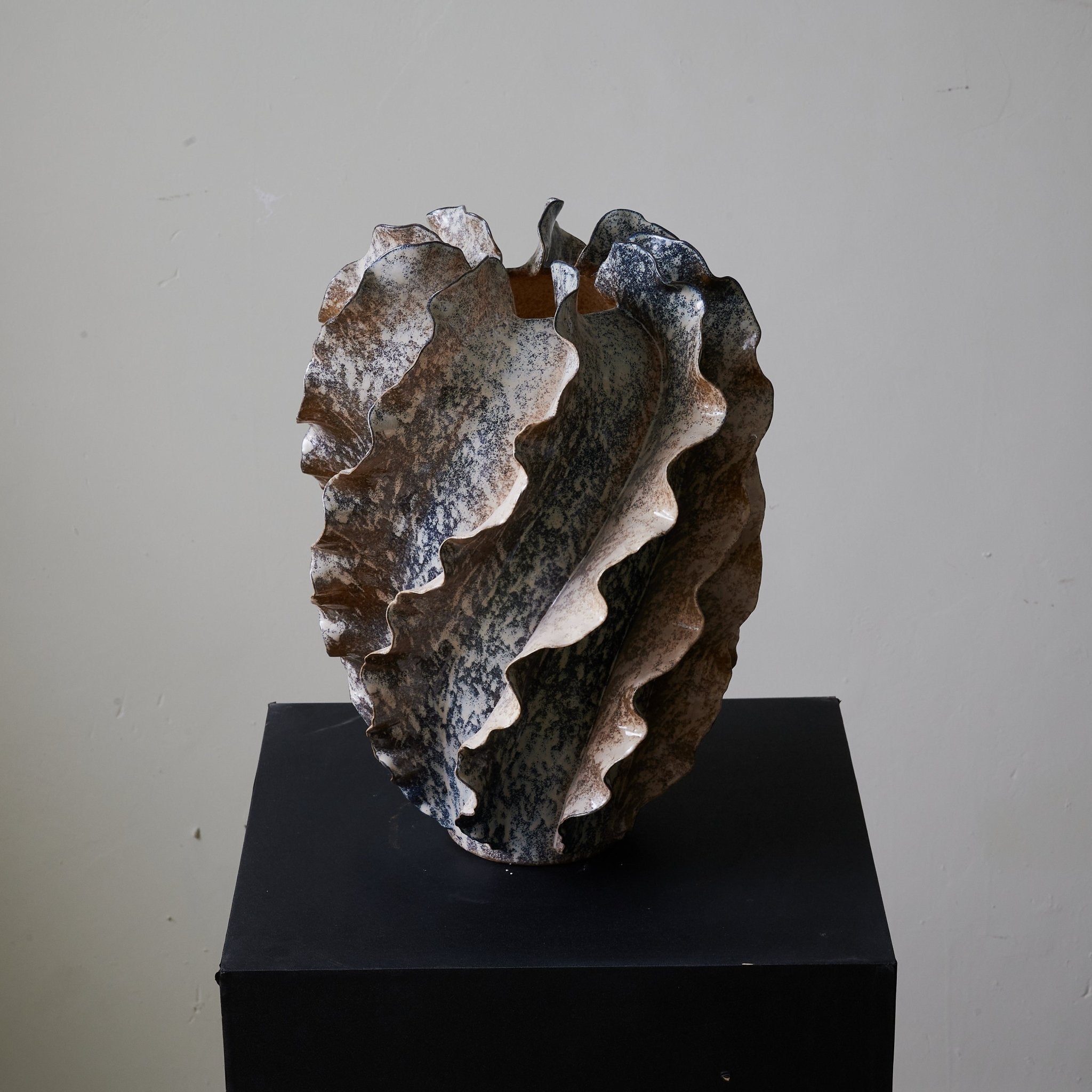 Hala Rosen Table Lamp