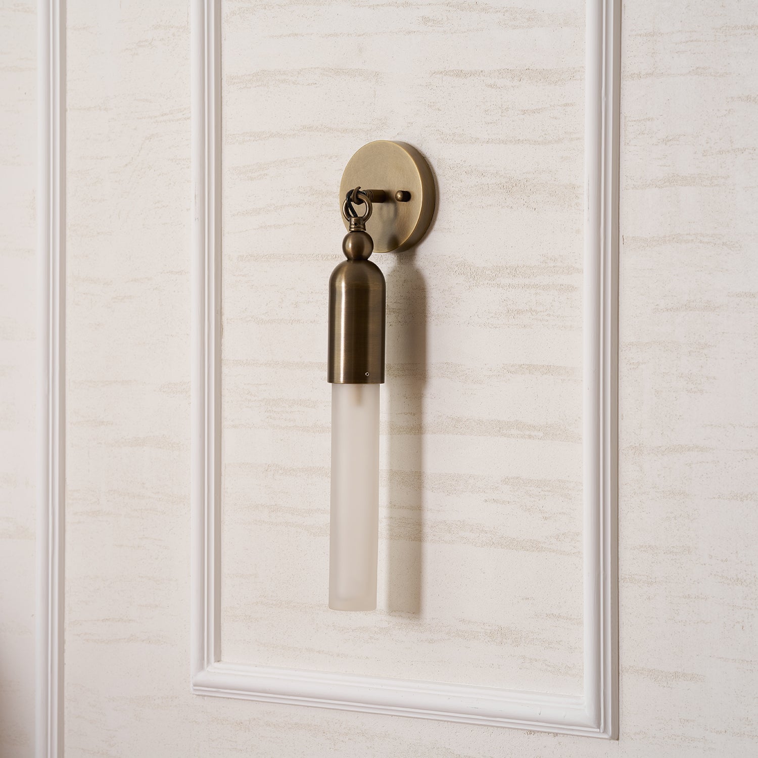Solay Wall Light
