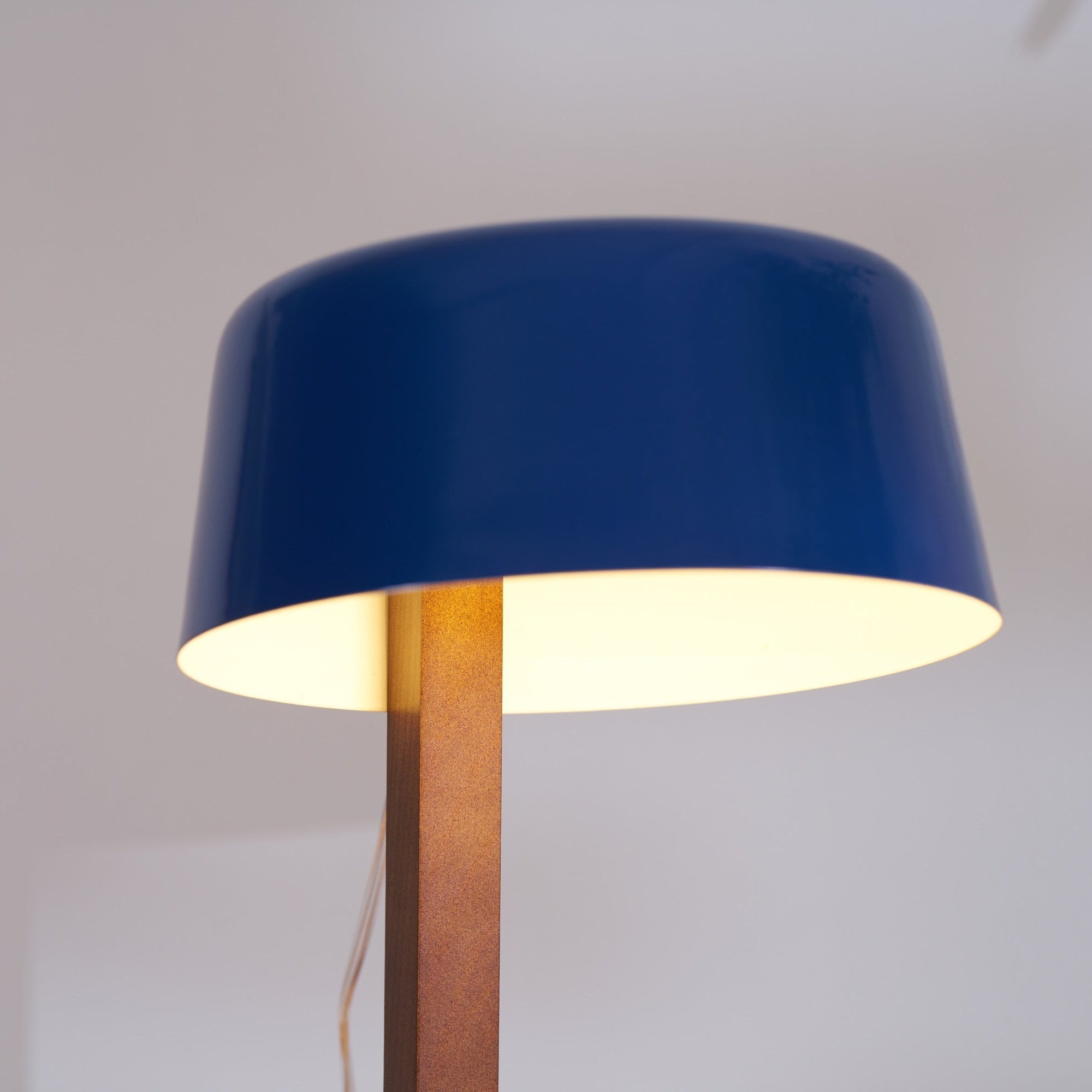 Komoha Table Lamp