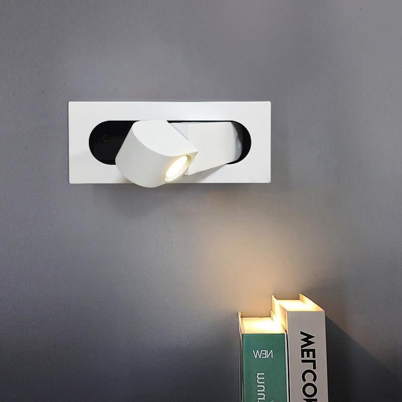 Lavlon Wall Light