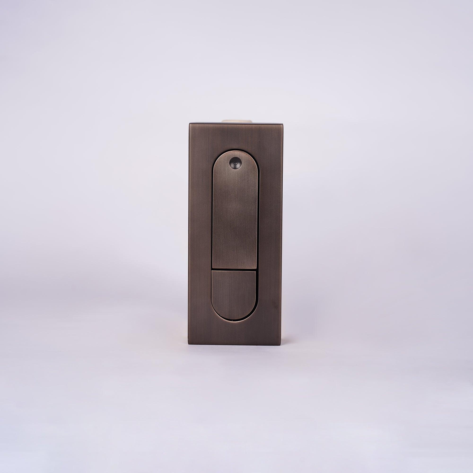 Lavlon Wall Light