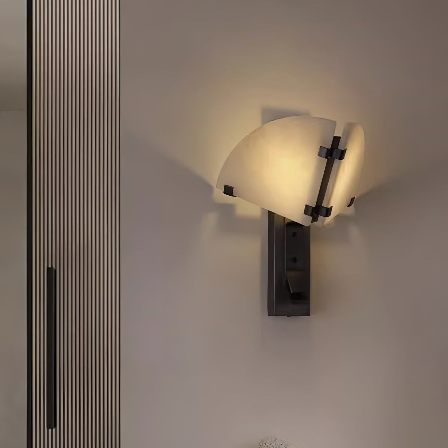 Domes Alabaster Wall Light