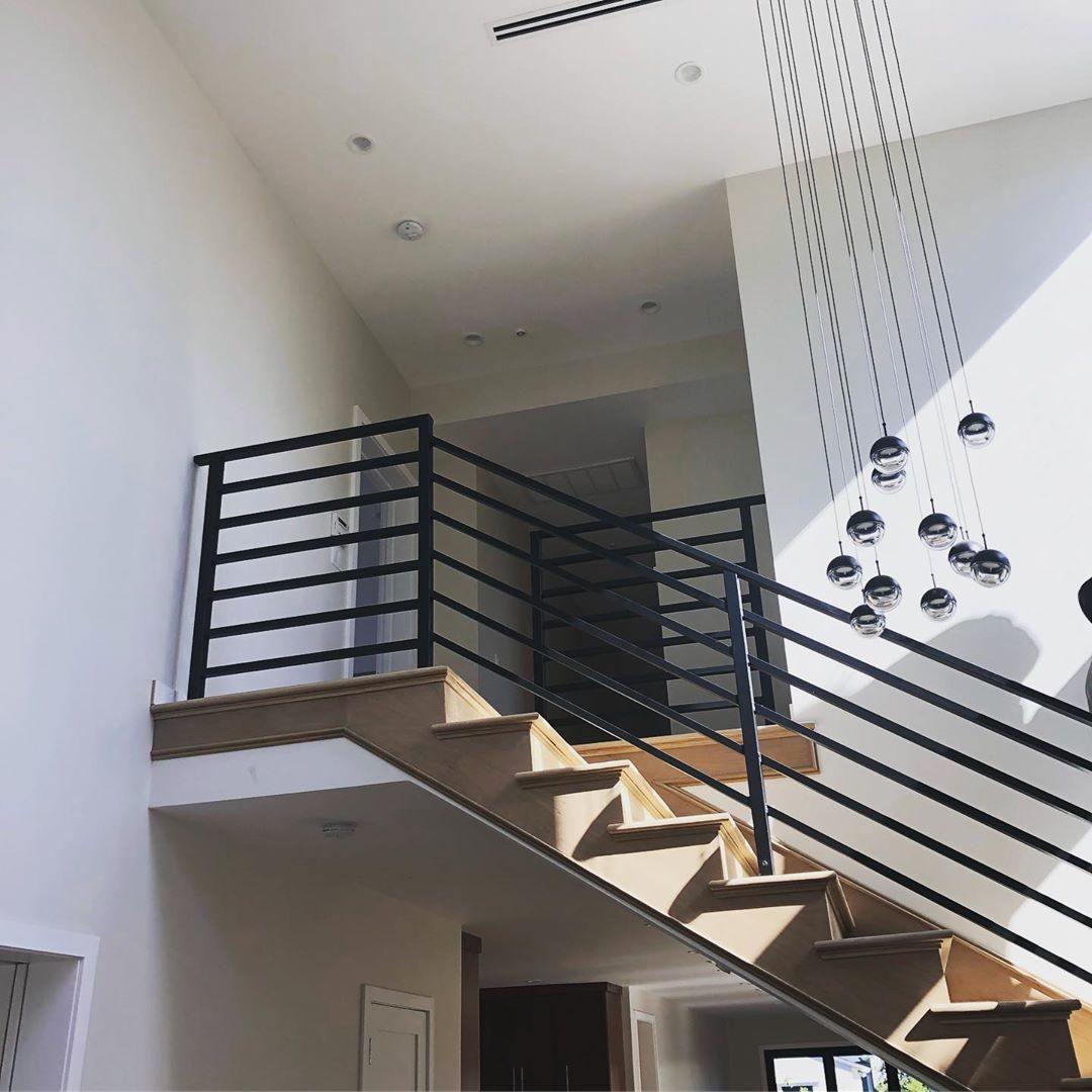 Mesmezo Pendant Light