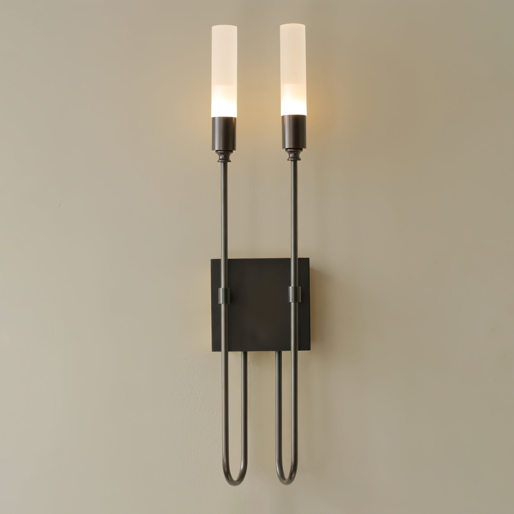 Dusenzo Wall Light