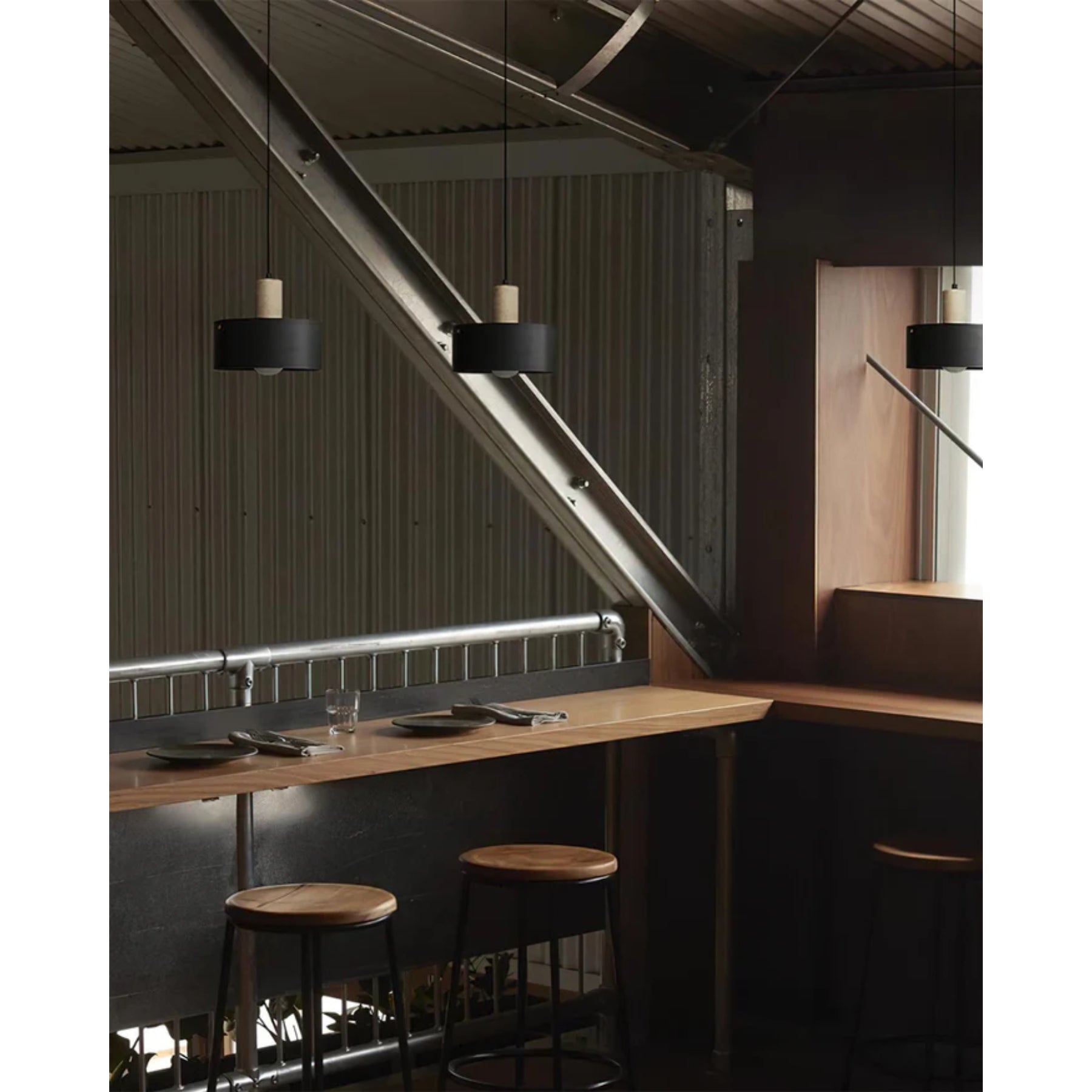 Moleto Pendant Light