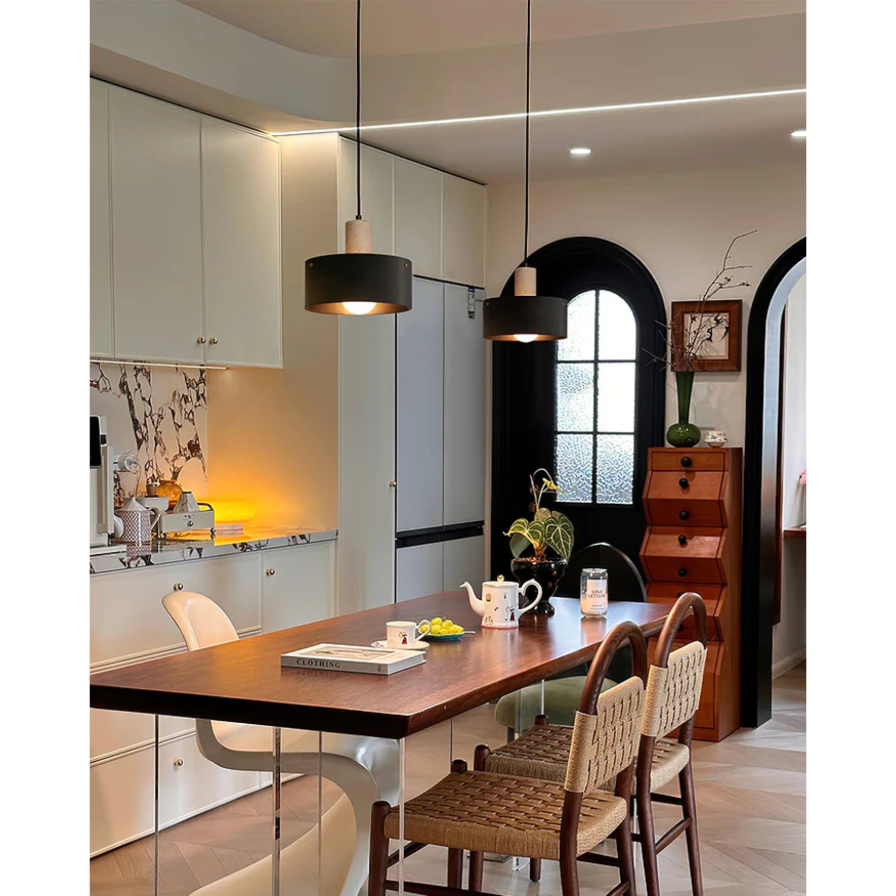 Moleto Pendant Light