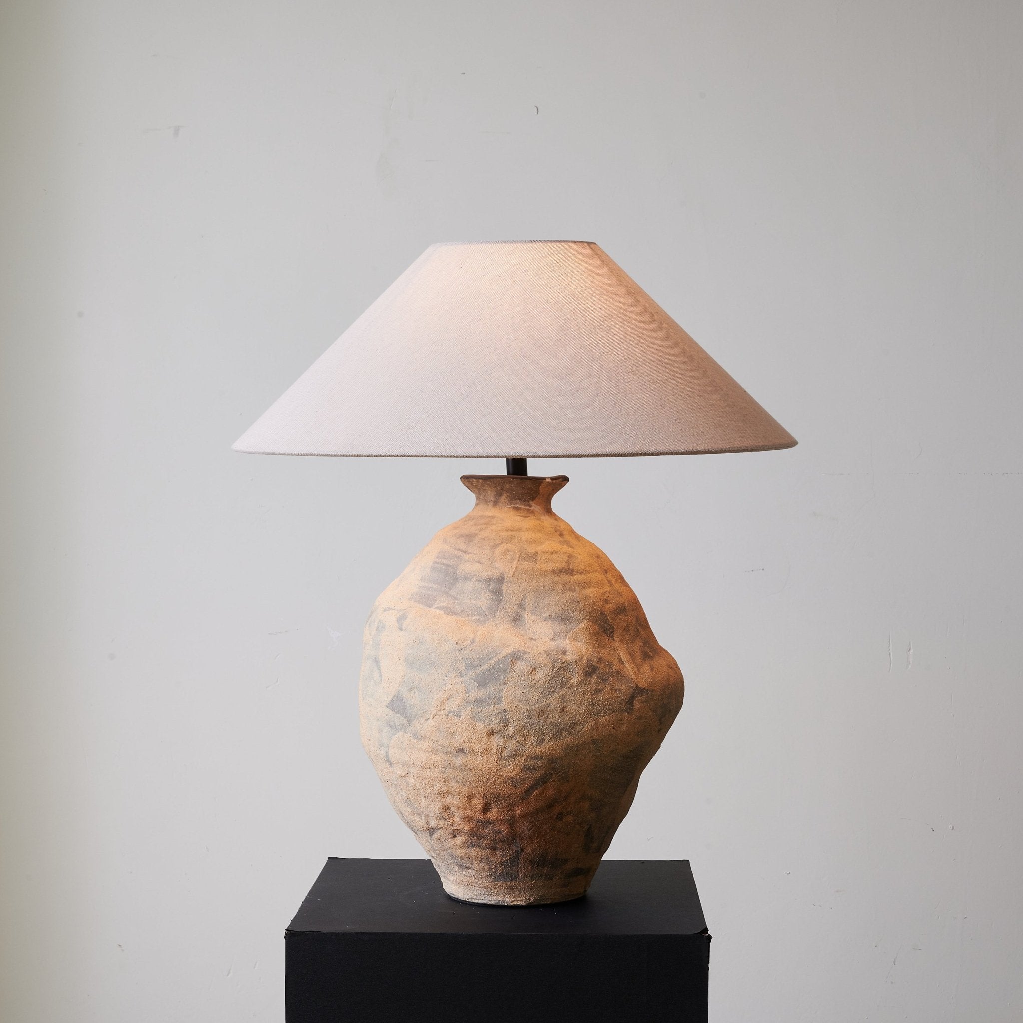 Dunase Table Lamp