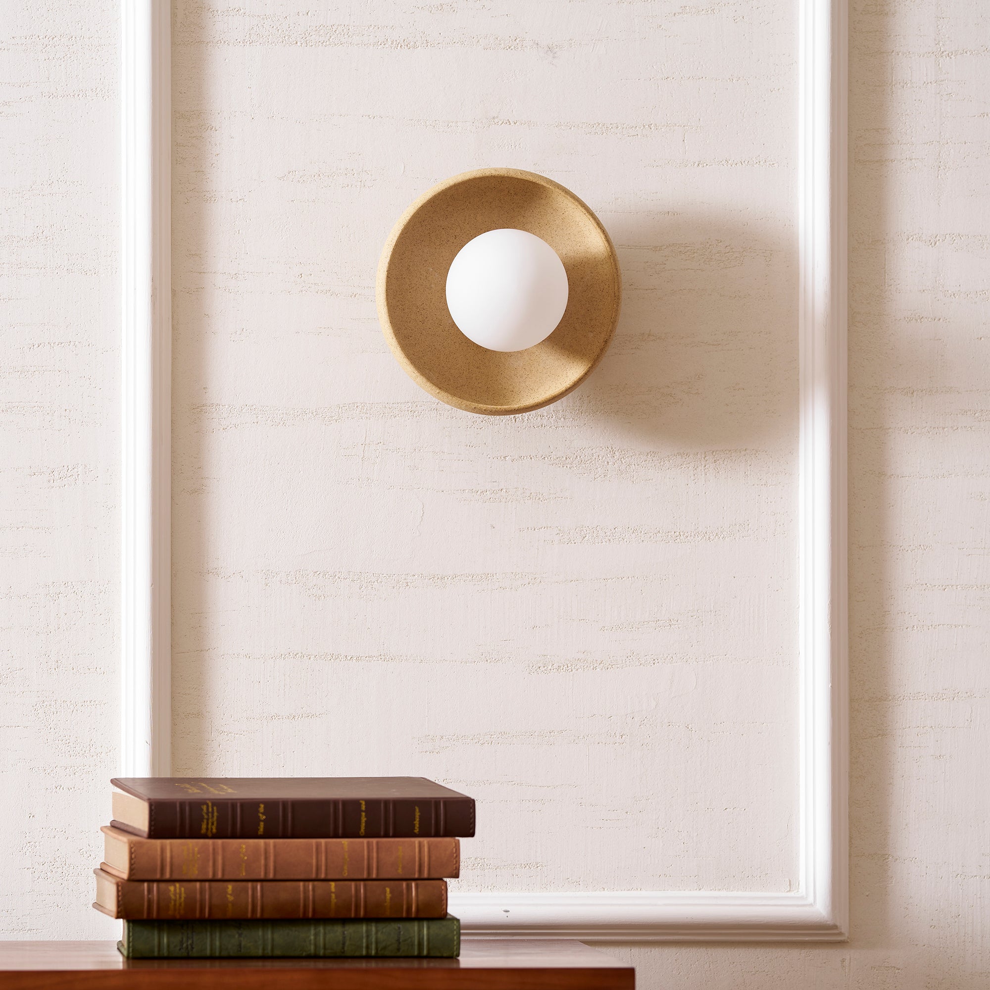 Dosc Wall Light