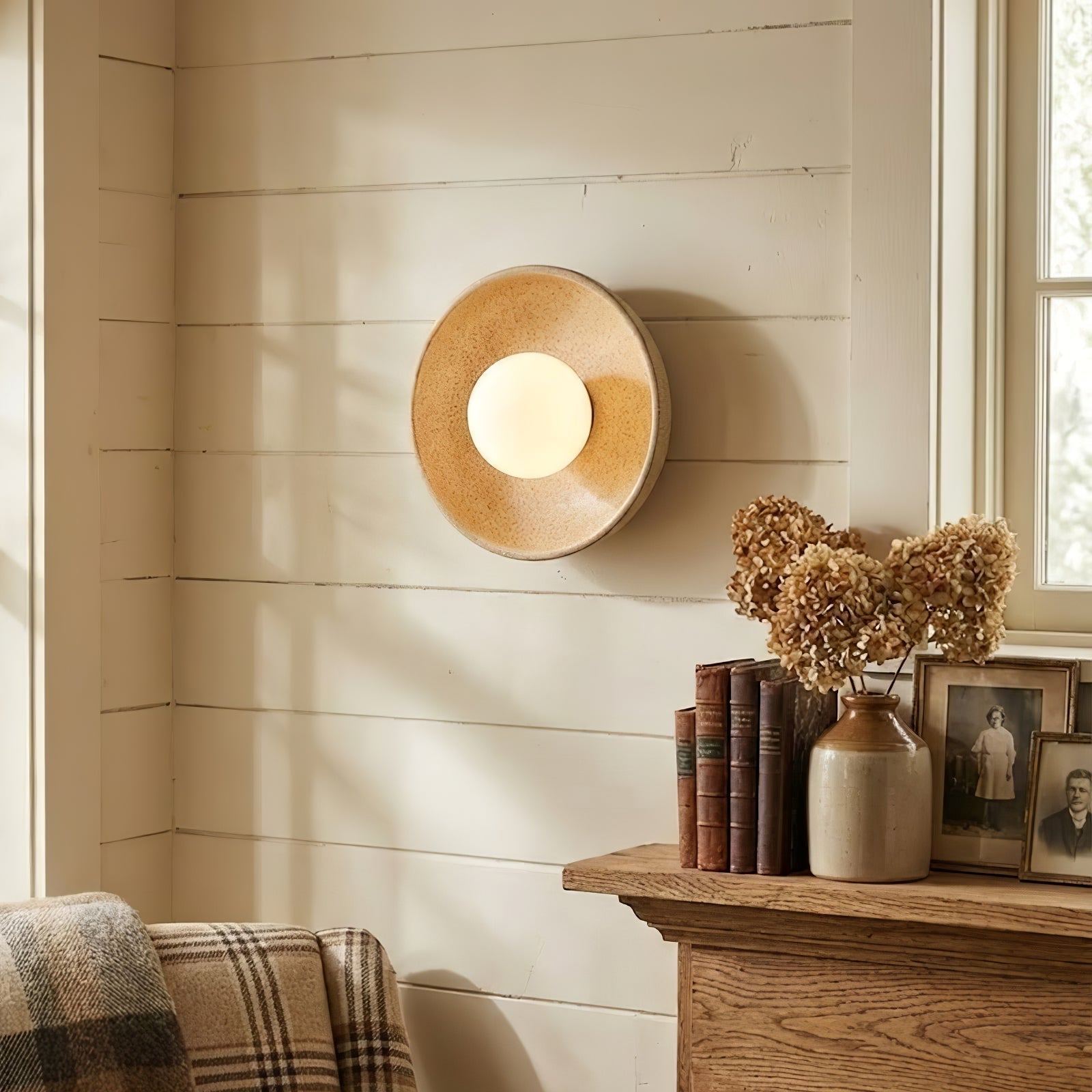 Dosc Wall Light