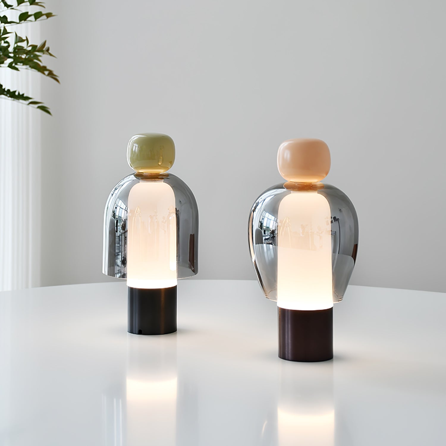 Maviro Table Lamp